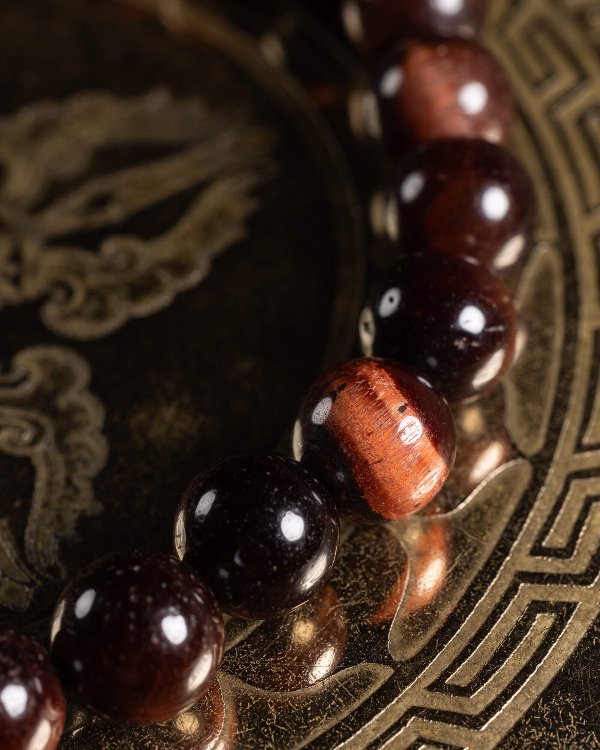 Pulsera de Ojo de Tigre Rojo 8 mm - Fuerza y Dirección