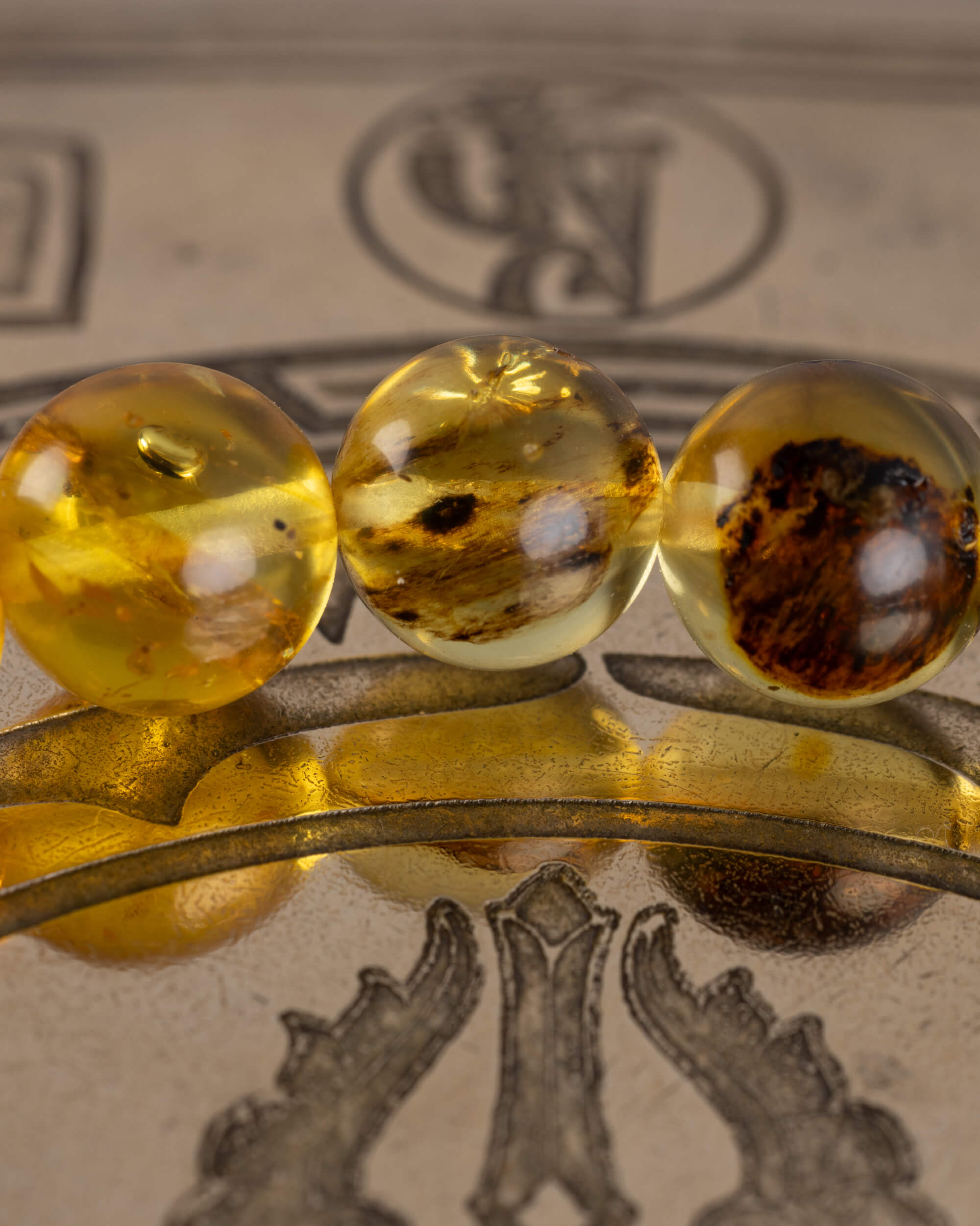 Pulsera Huitzilopochtli (Dios Solar) 8 mm - Voz Valiente y Expresión