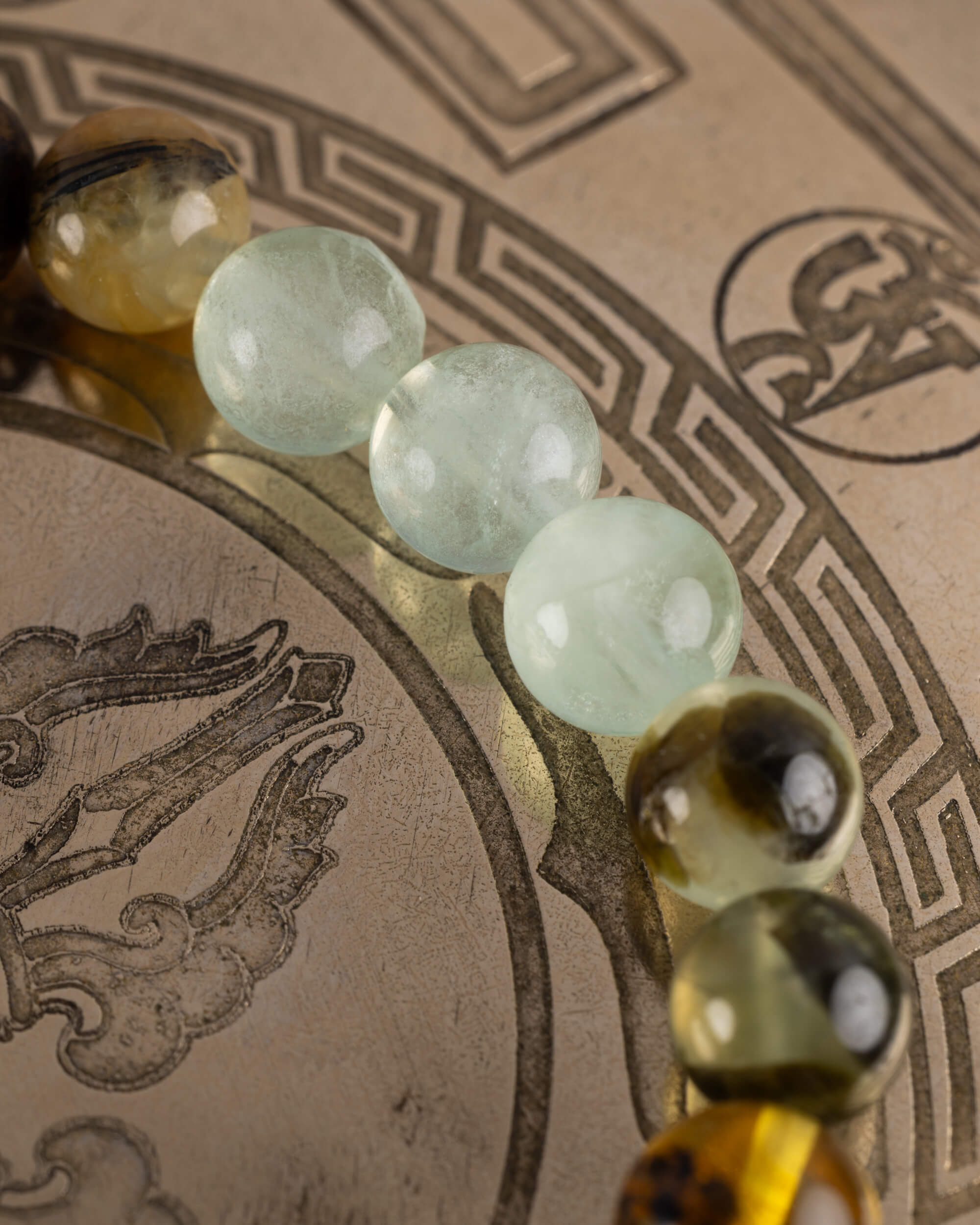 Pulsera Surya (Dios Solar) 8 mm - Claridad y Confianza Interior