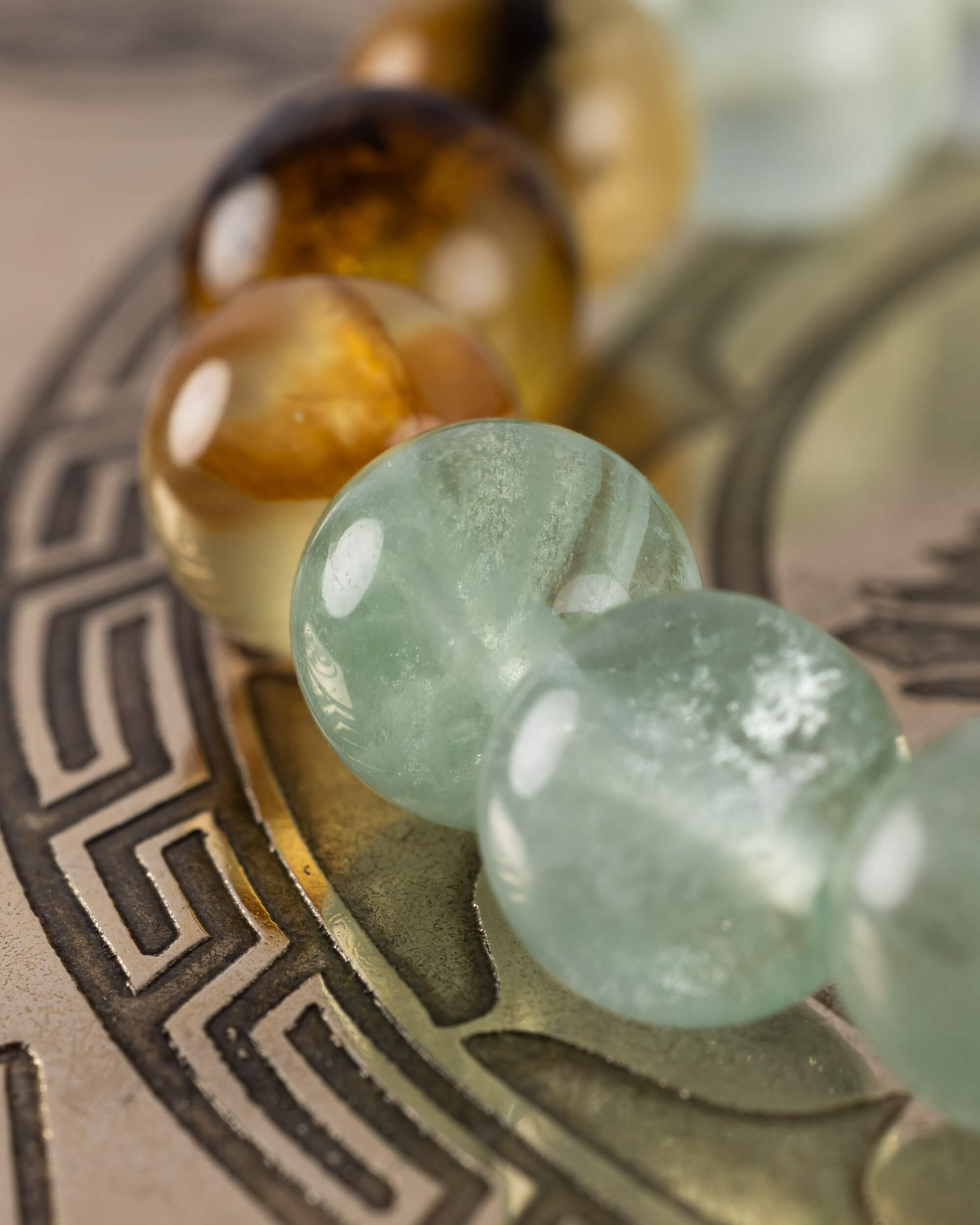 Pulsera Surya (Dios Solar) 8 mm - Claridad y Confianza Interior