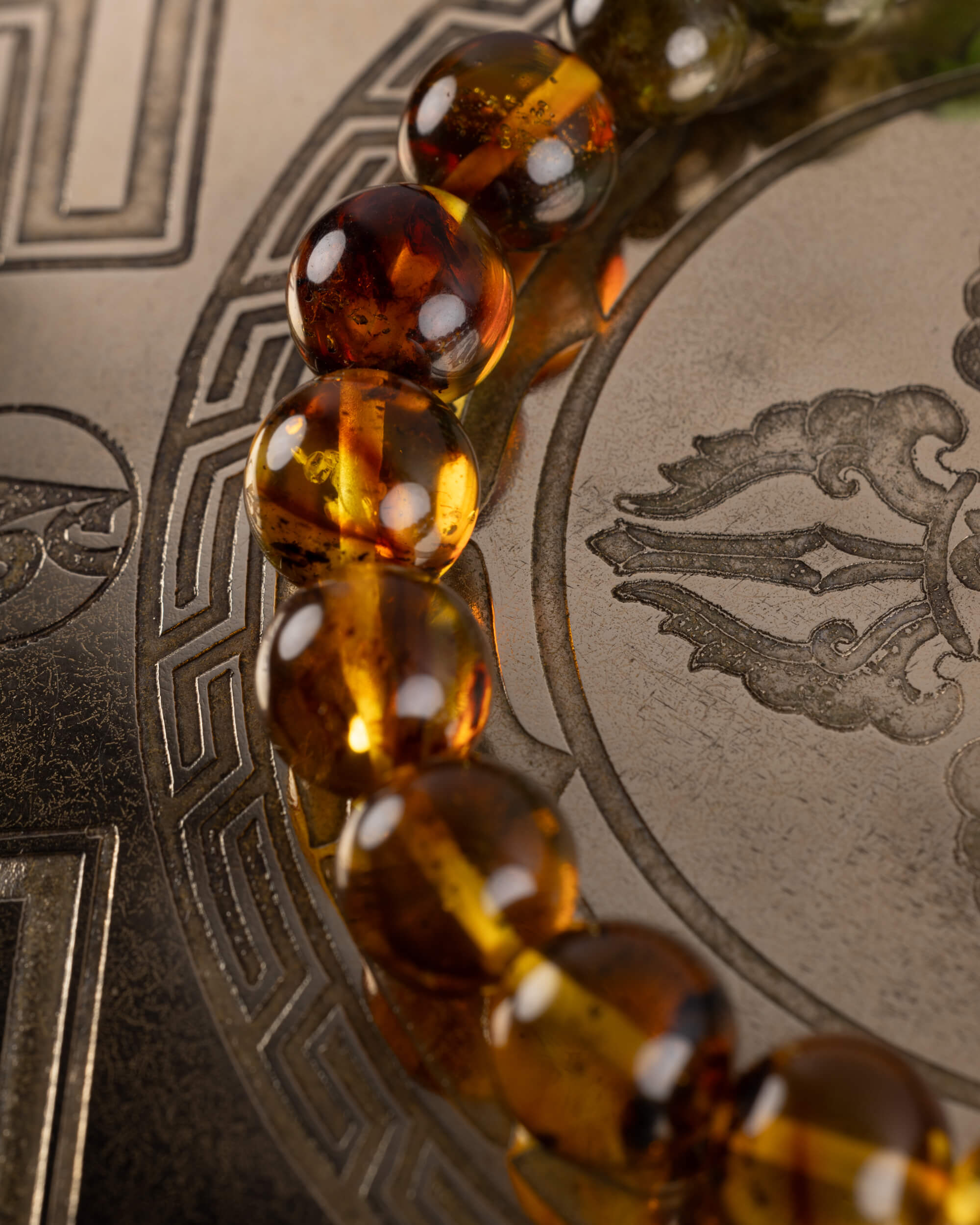 Pulsera Usil (Dios Solar) 8 mm - Equilibrio Amoroso y Cuidado