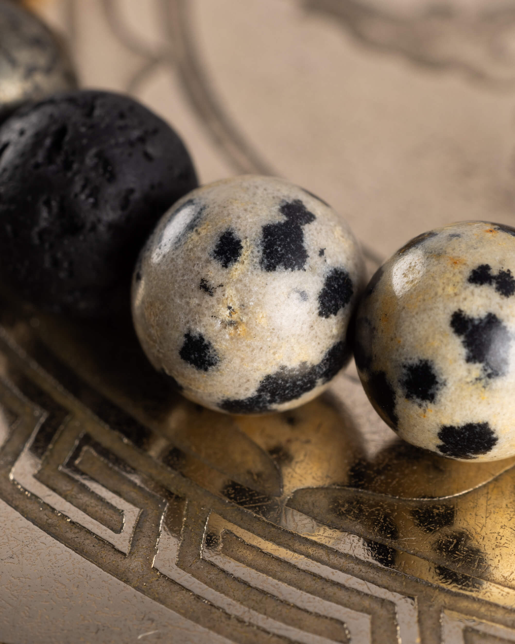 Pulsera Malakbel (Dios Solar) 8 mm - Juego Enraizado y Poder