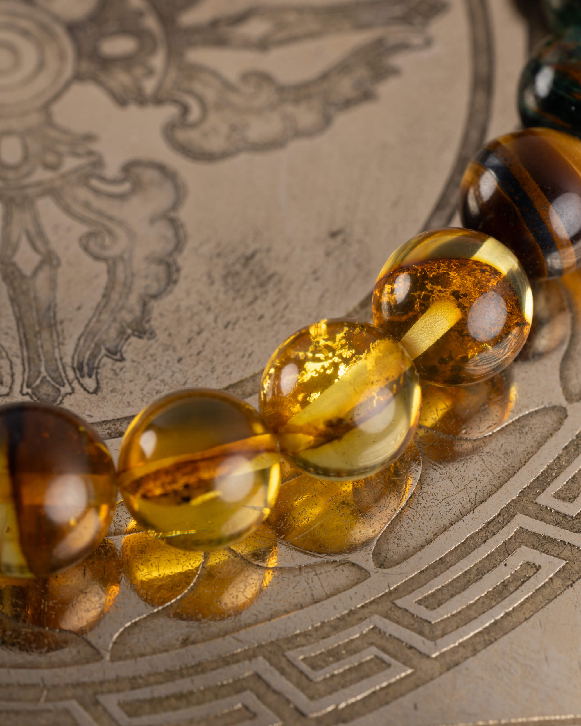 Pulsera Freyr (Dios Solar) 8 mm - Coraje Sereno y Nobleza