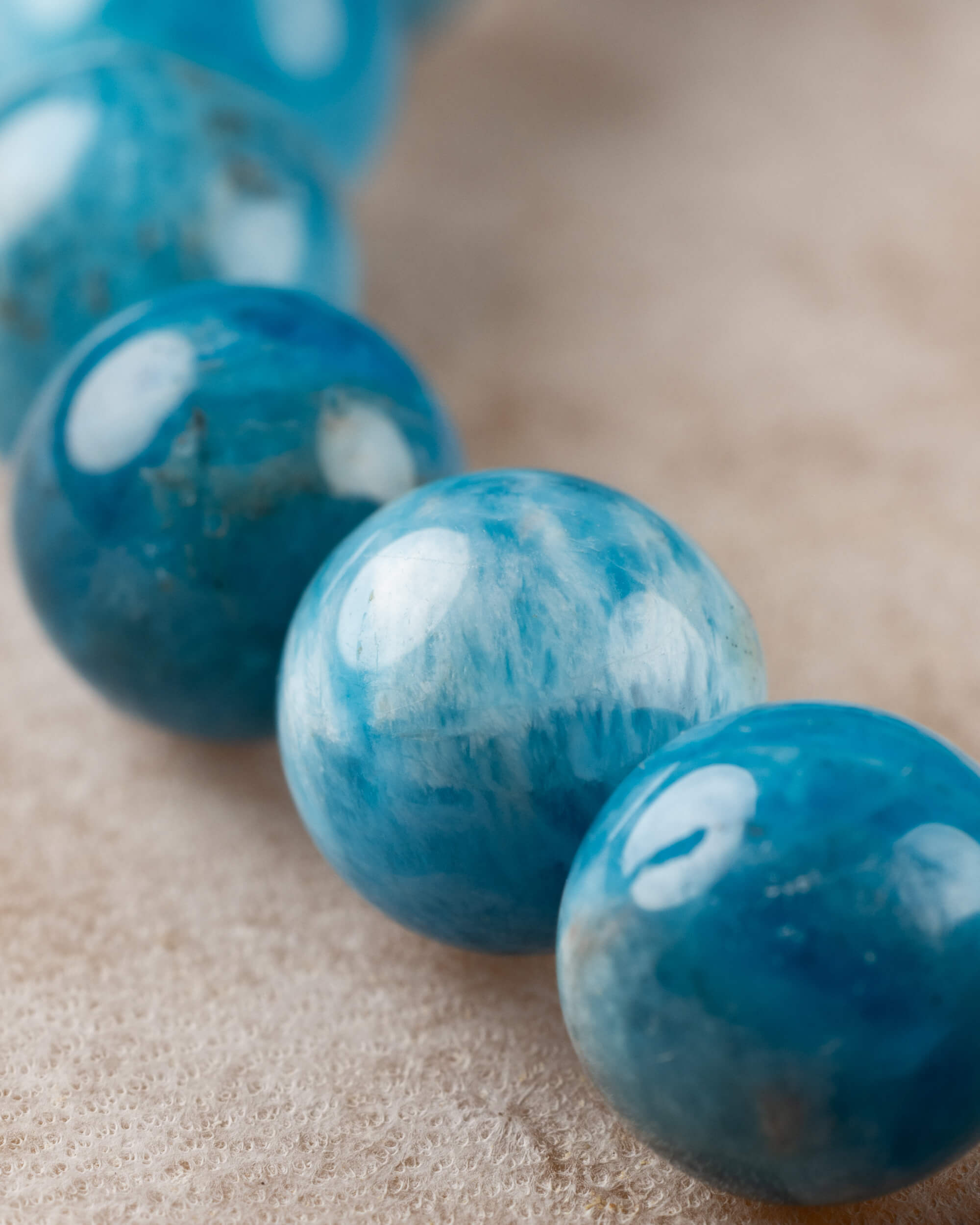 Pulsera de Apatita Azul 8 mm - Expresión Clara