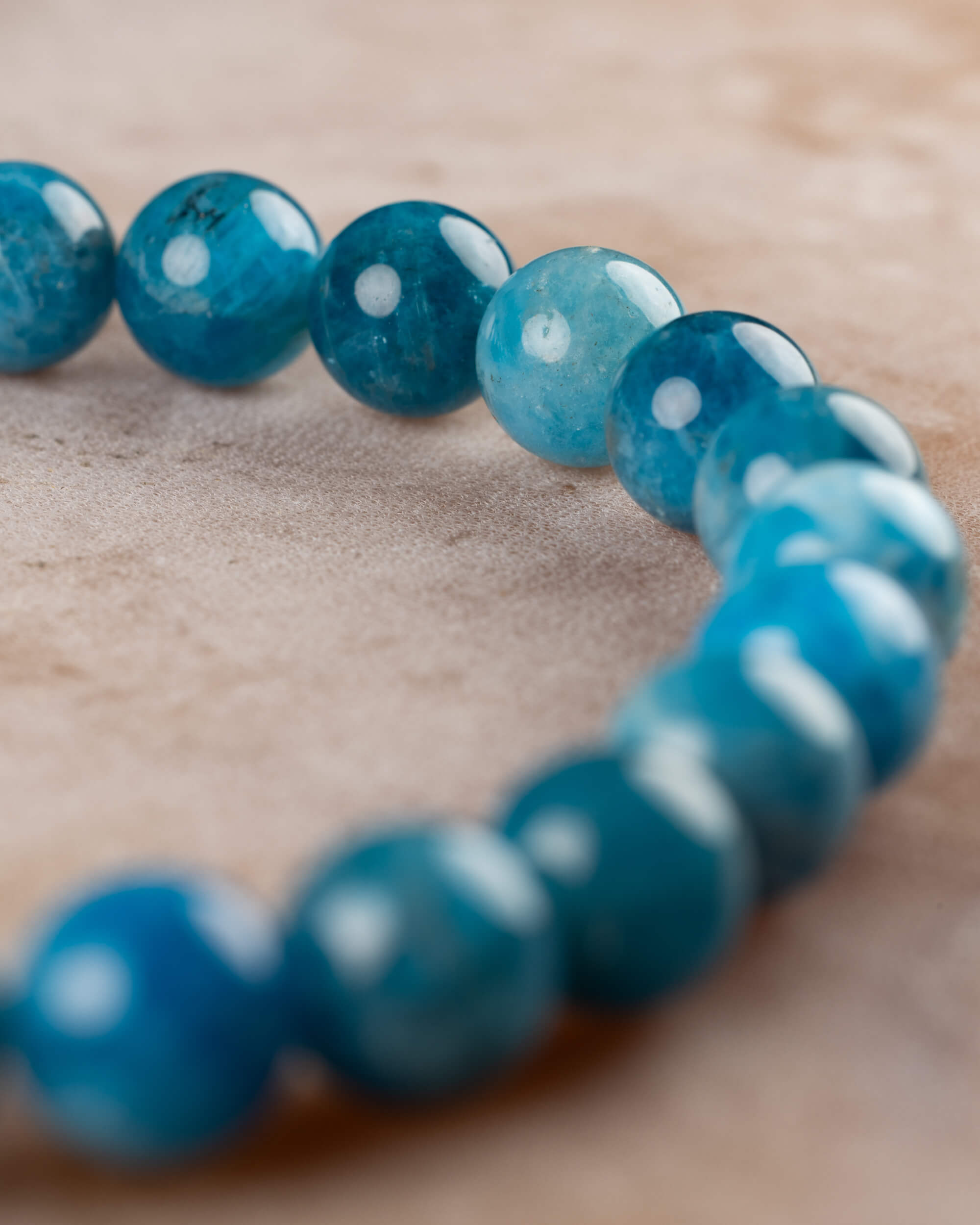 Pulsera de Apatita Azul 8 mm - Expresión Clara