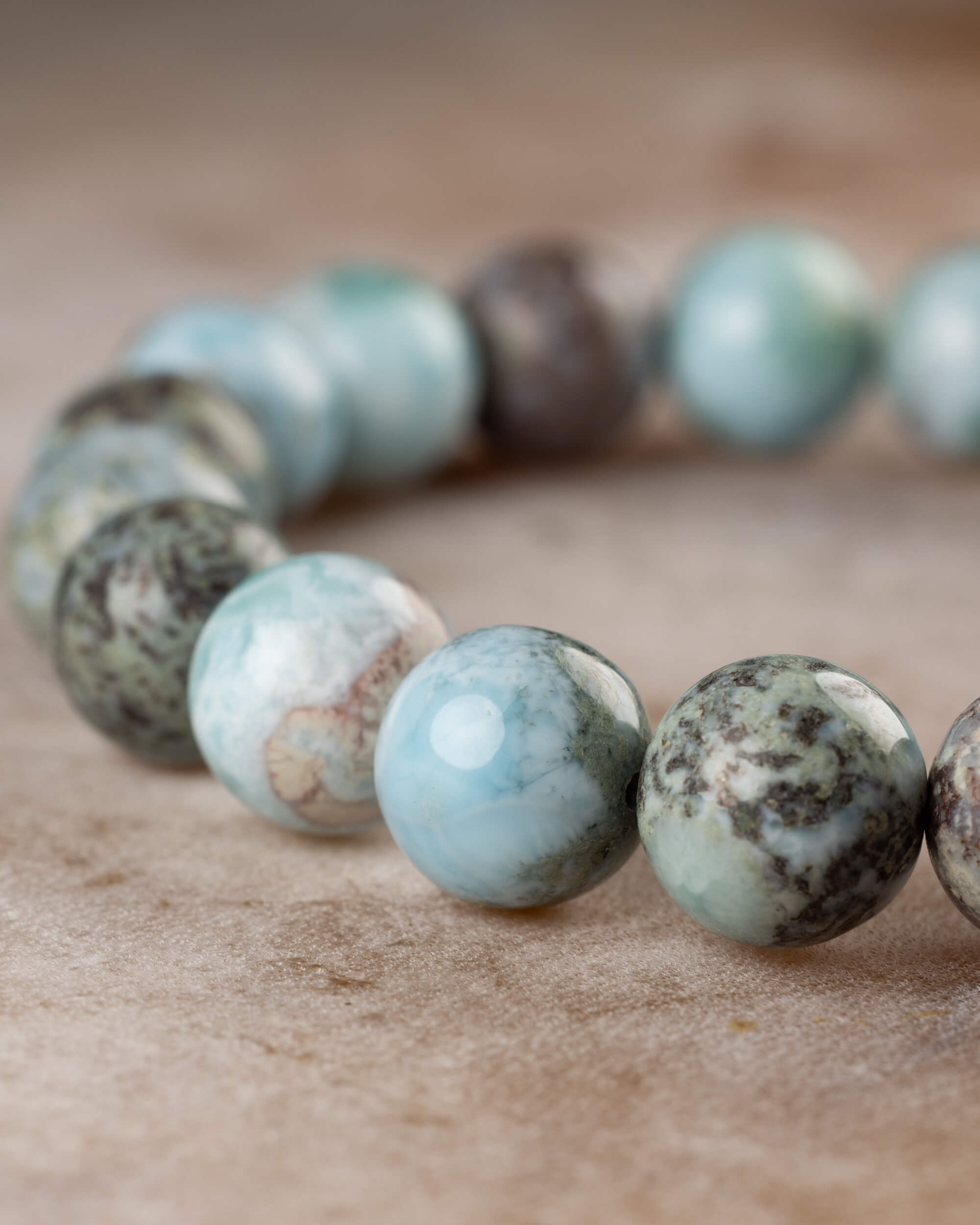 Pulsera de Larimar (10 mm)