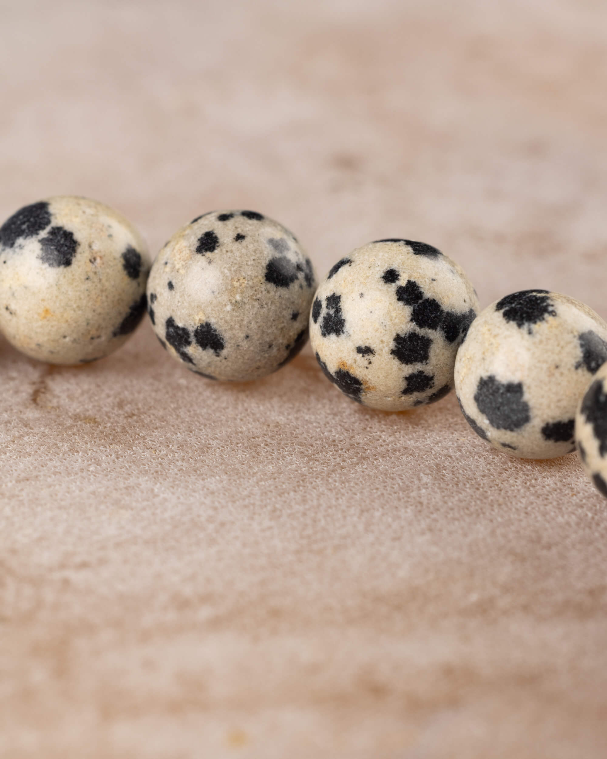 Pulsera de Jaspe Dálmata 8 mm - Equilibrio y Juego