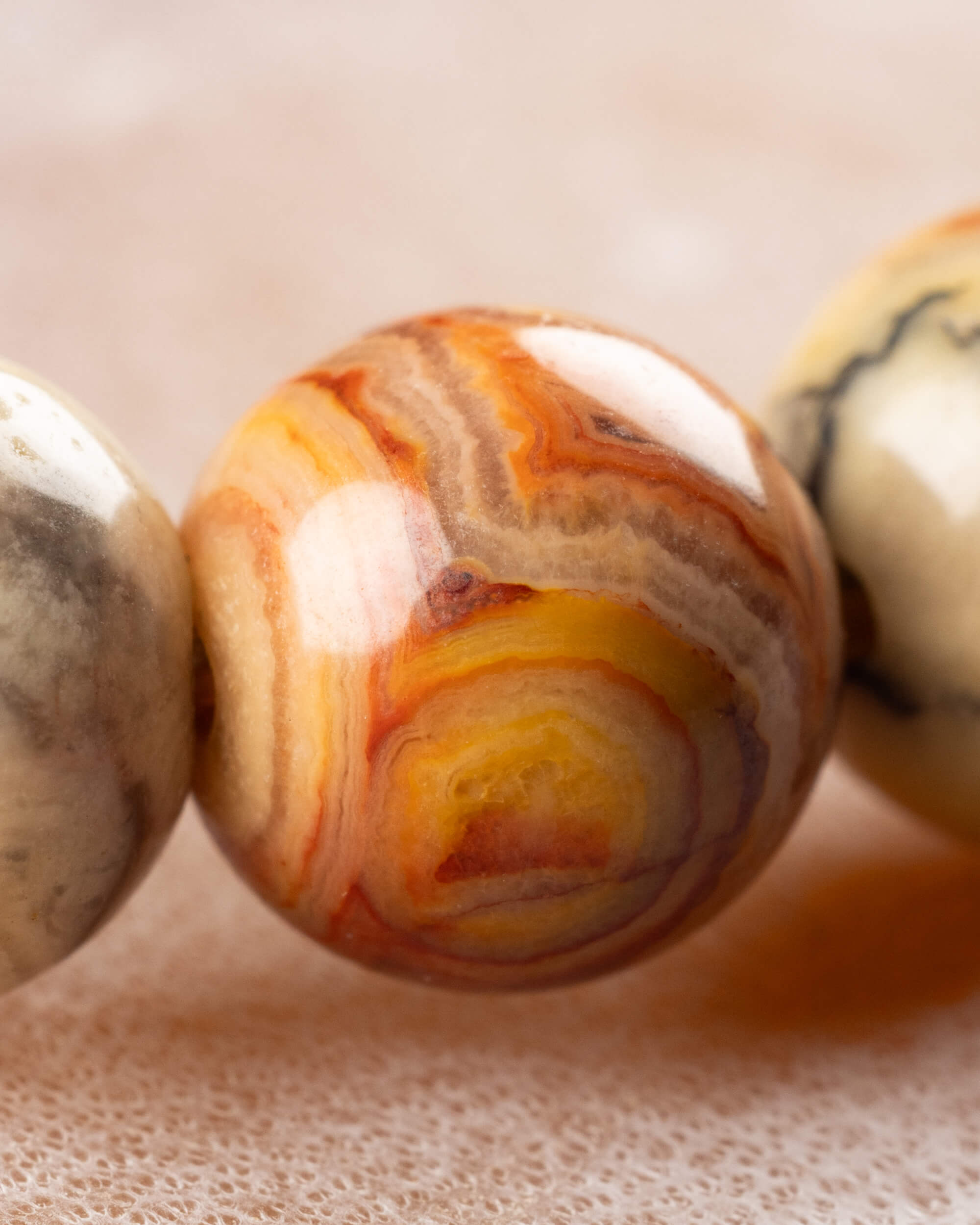 Pulsera de Ágata Crazy Lace (Mexicana) 8 mm - Alegría y Ligereza