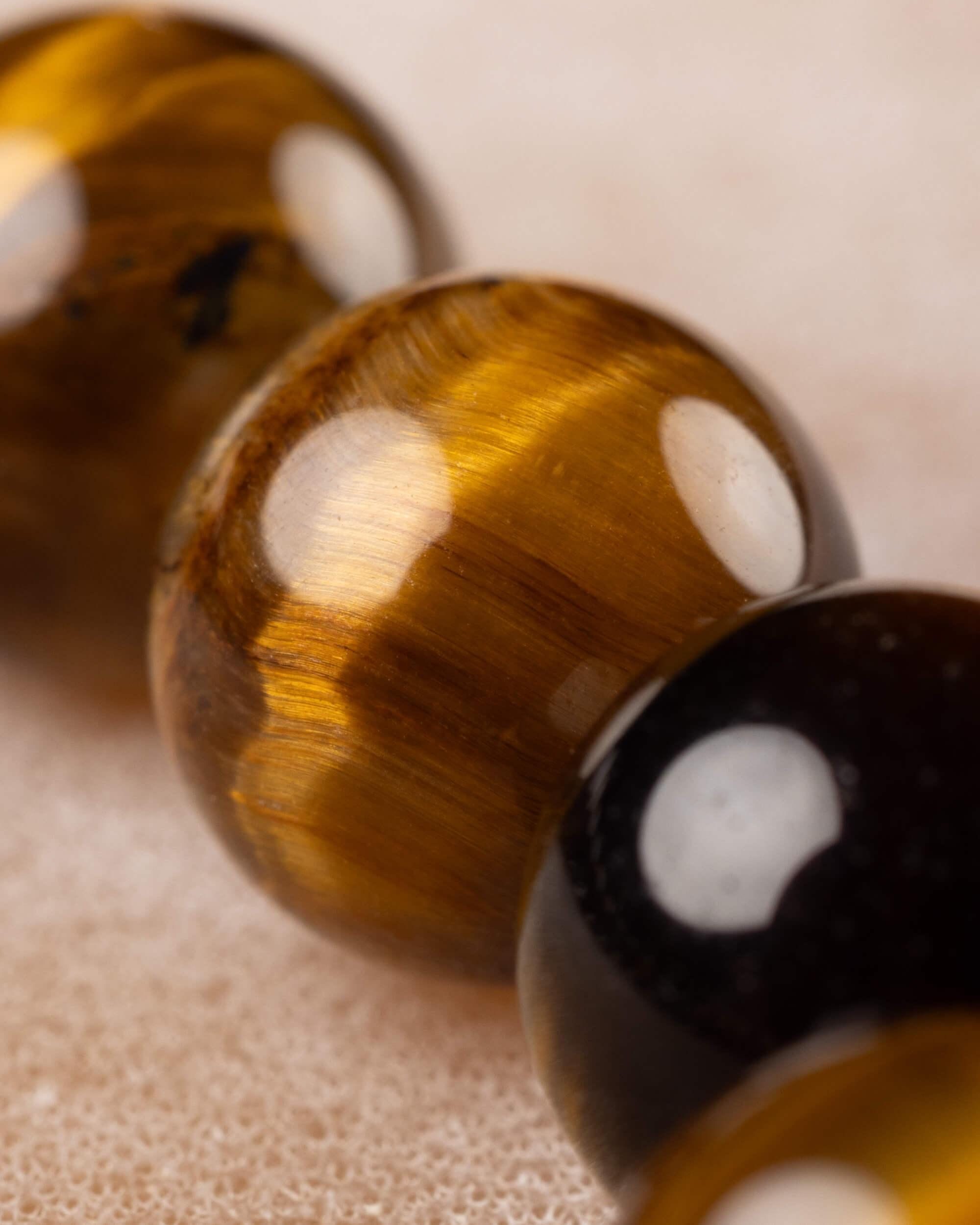 Pulsera de Ojo de Tigre 8 mm - Protección y Vigilancia Clara