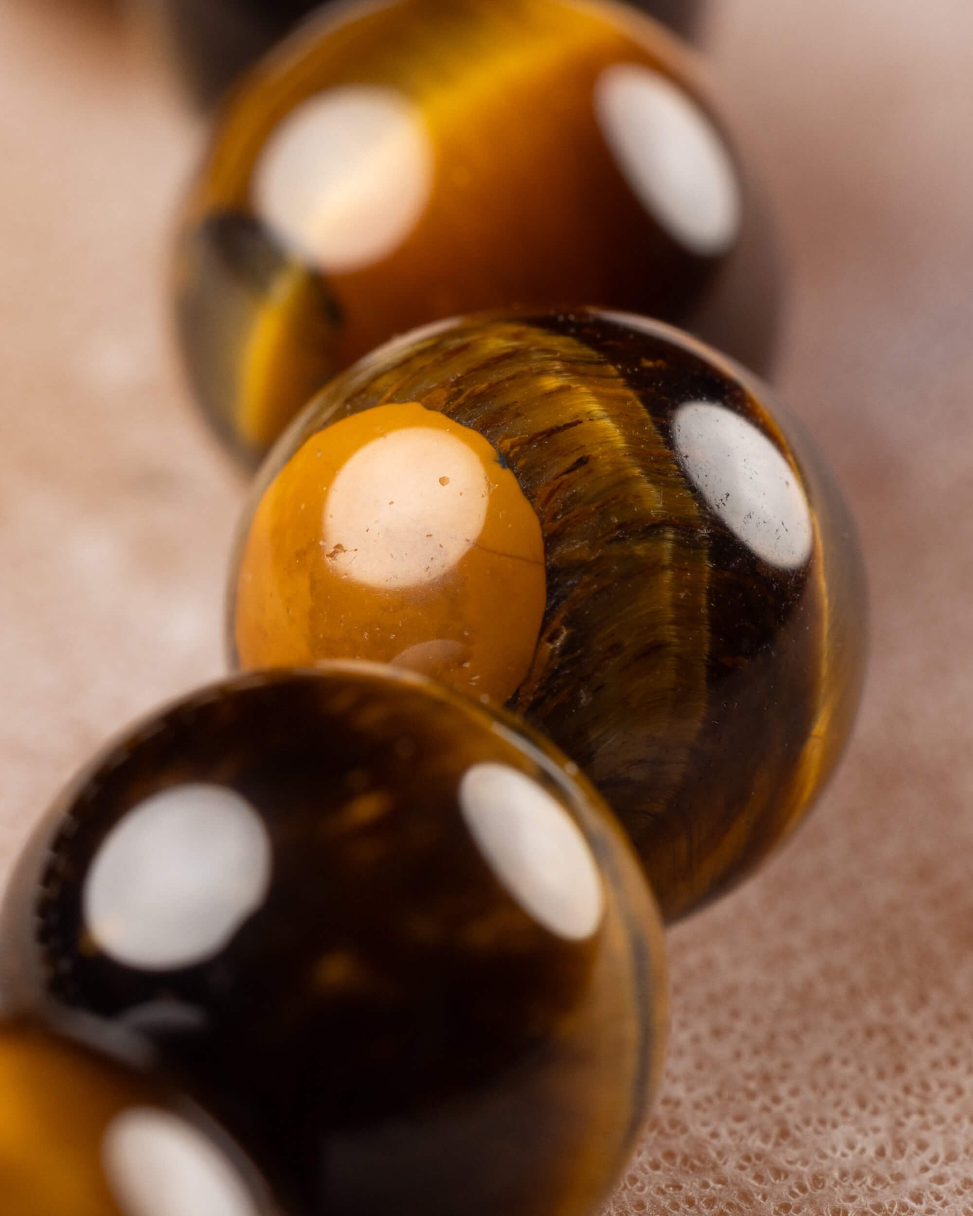 Pulsera de Ojo de Tigre 8 mm - Protección y Vigilancia Clara