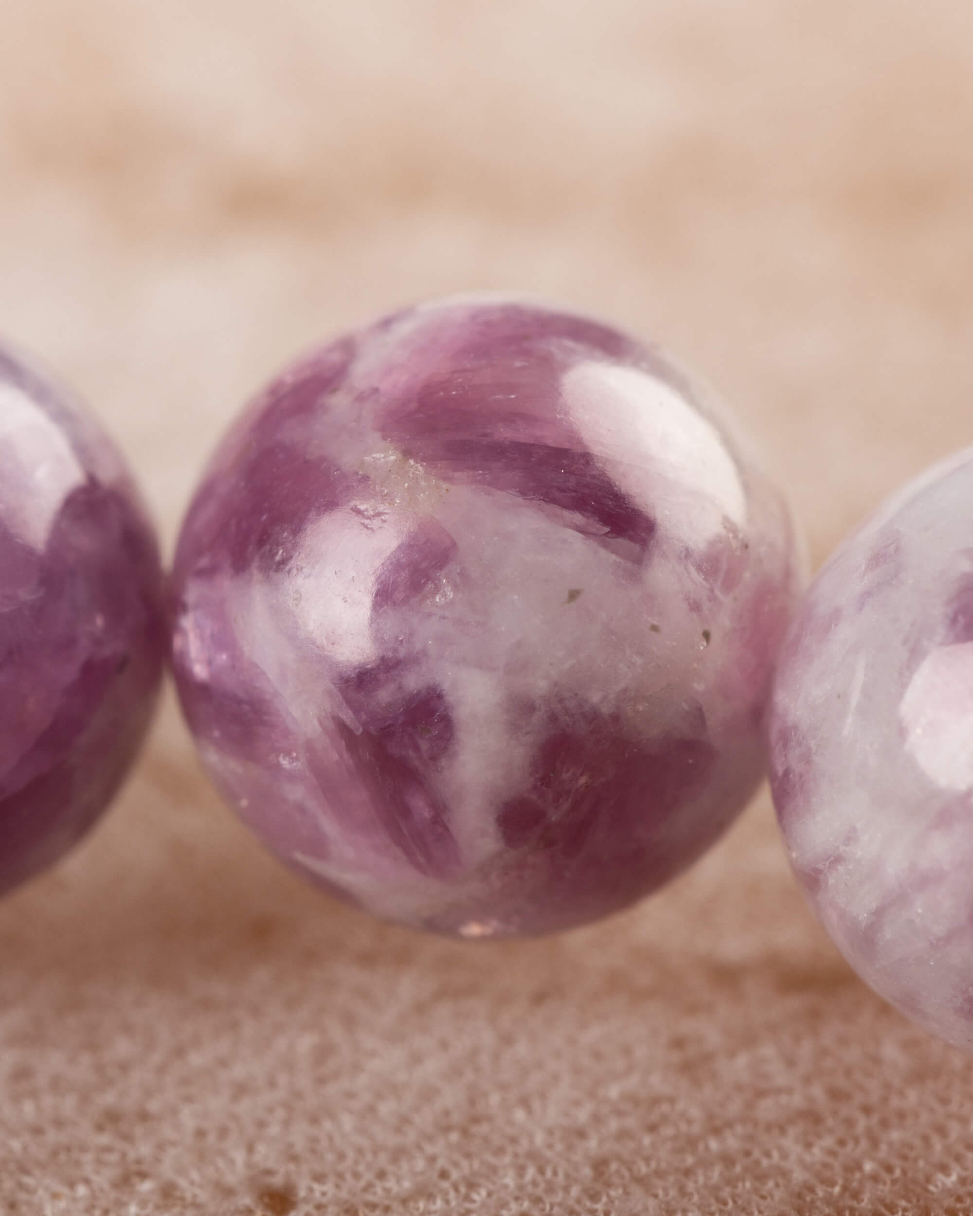 Pulsera de Turmalina Flor de Ciruela 8 mm - Firmeza Emocional