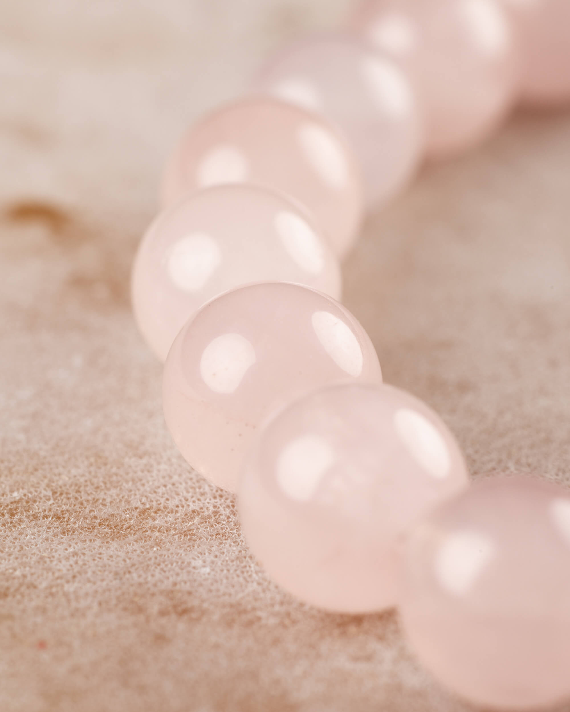 Pulsera de Cuarzo Rosa 8 mm - Amor y Contención