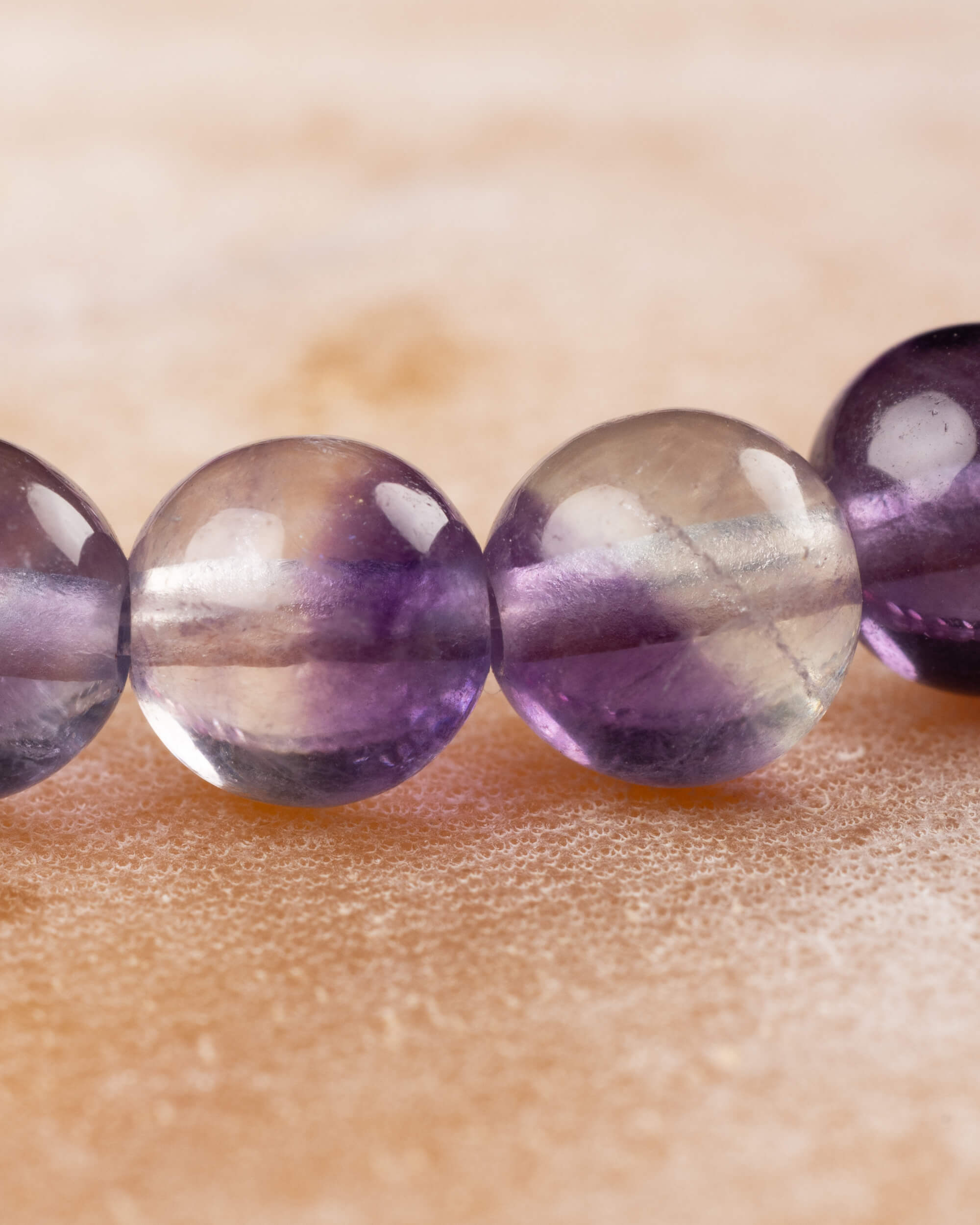 Pulsera de Fluorita Arcoíris 6 mm - Orden y Claridad (Degradado)