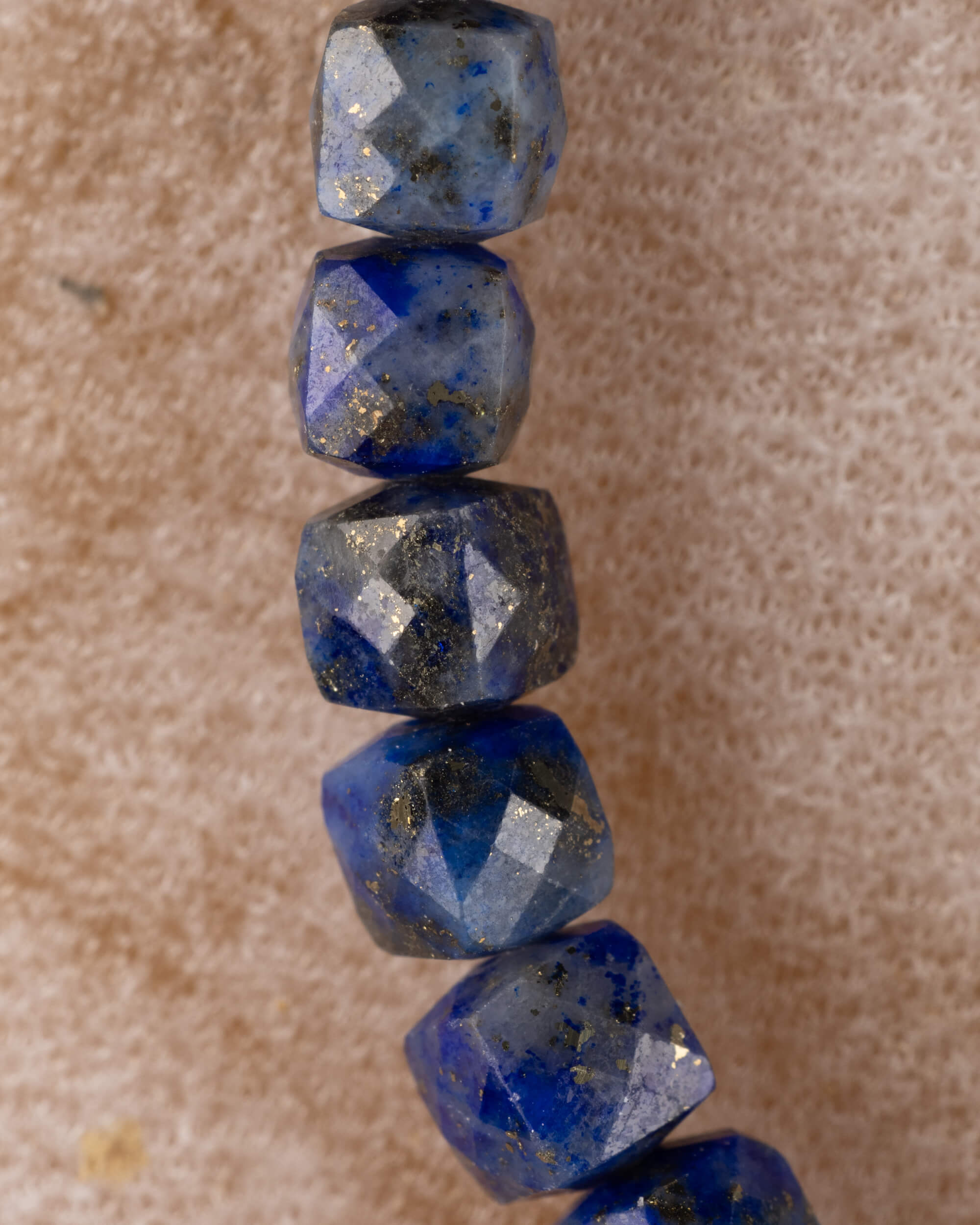 Pulsera de Lapislázuli Facetada 4 mm - Visión y Sabiduría