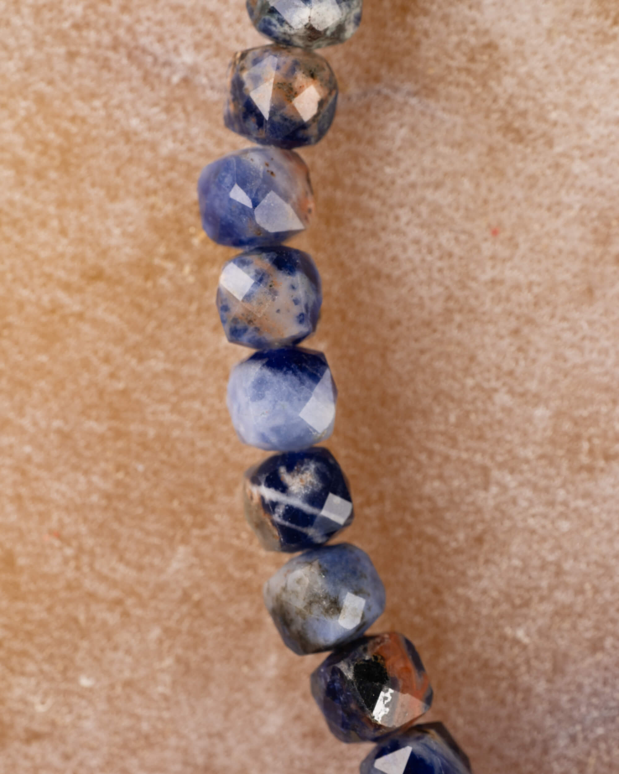 Pulsera de Sodalita Facetada 4 mm - Claridad y Agilidad Mental