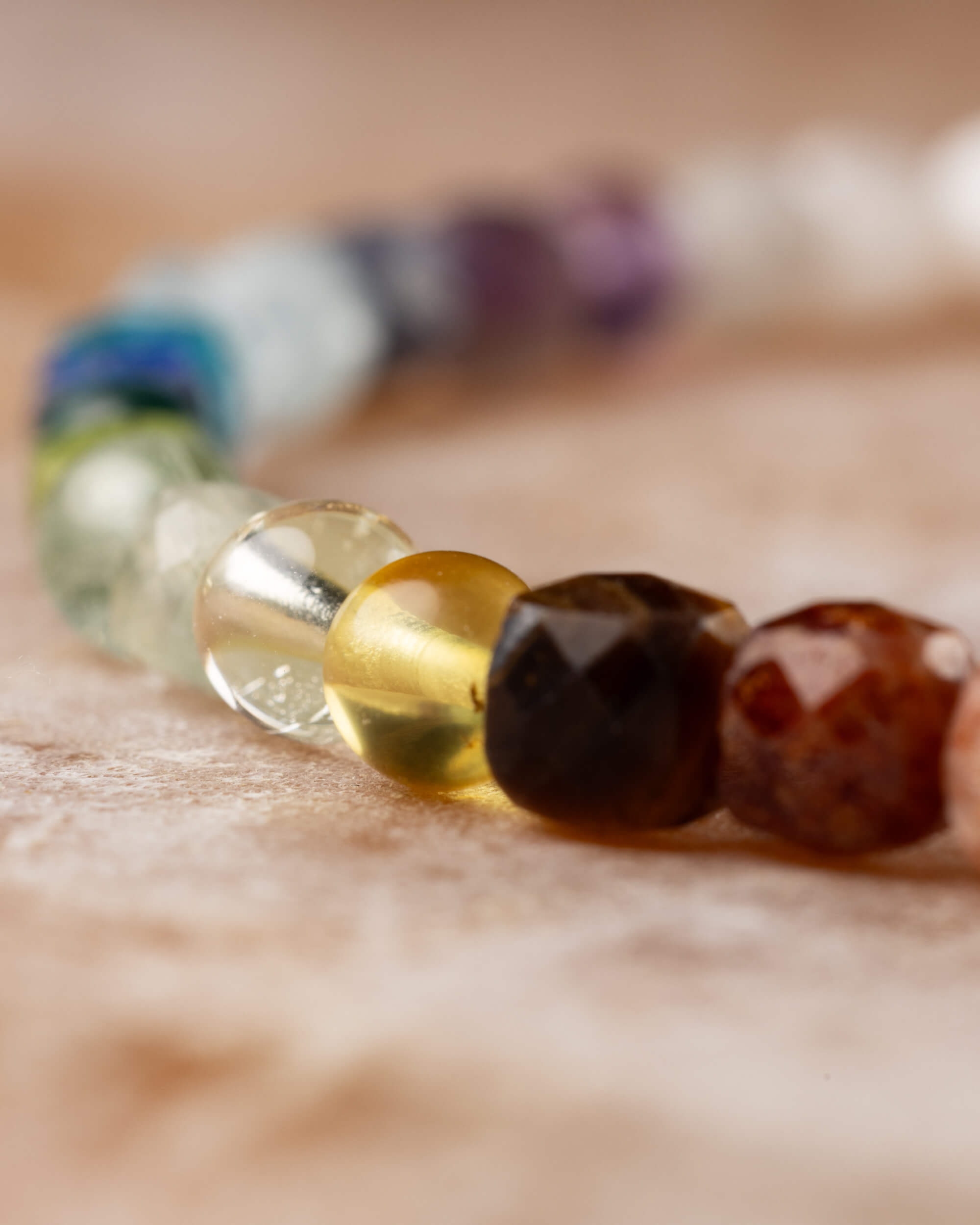 Pulsera Unidad 4 mm - Integración de Chakras y Equilibrio Total