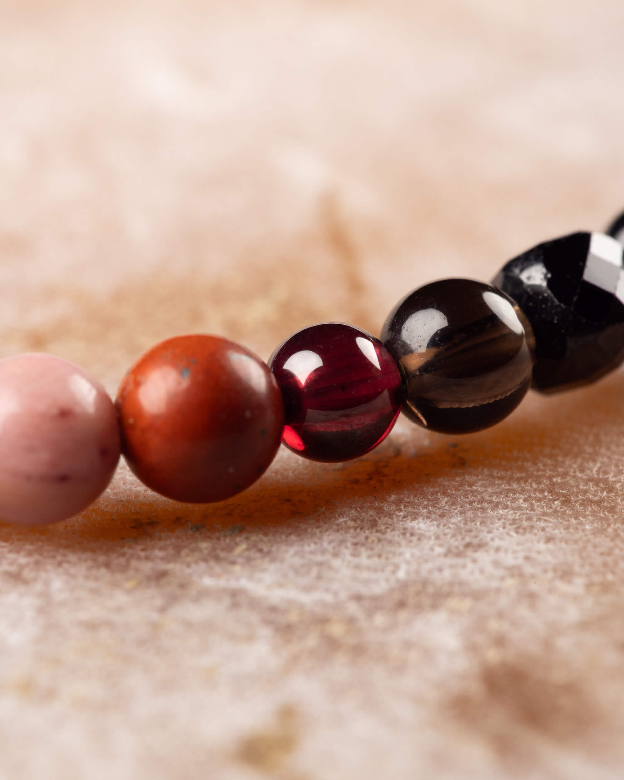 Pulsera Unidad 4 mm - Integración de Chakras y Equilibrio Total