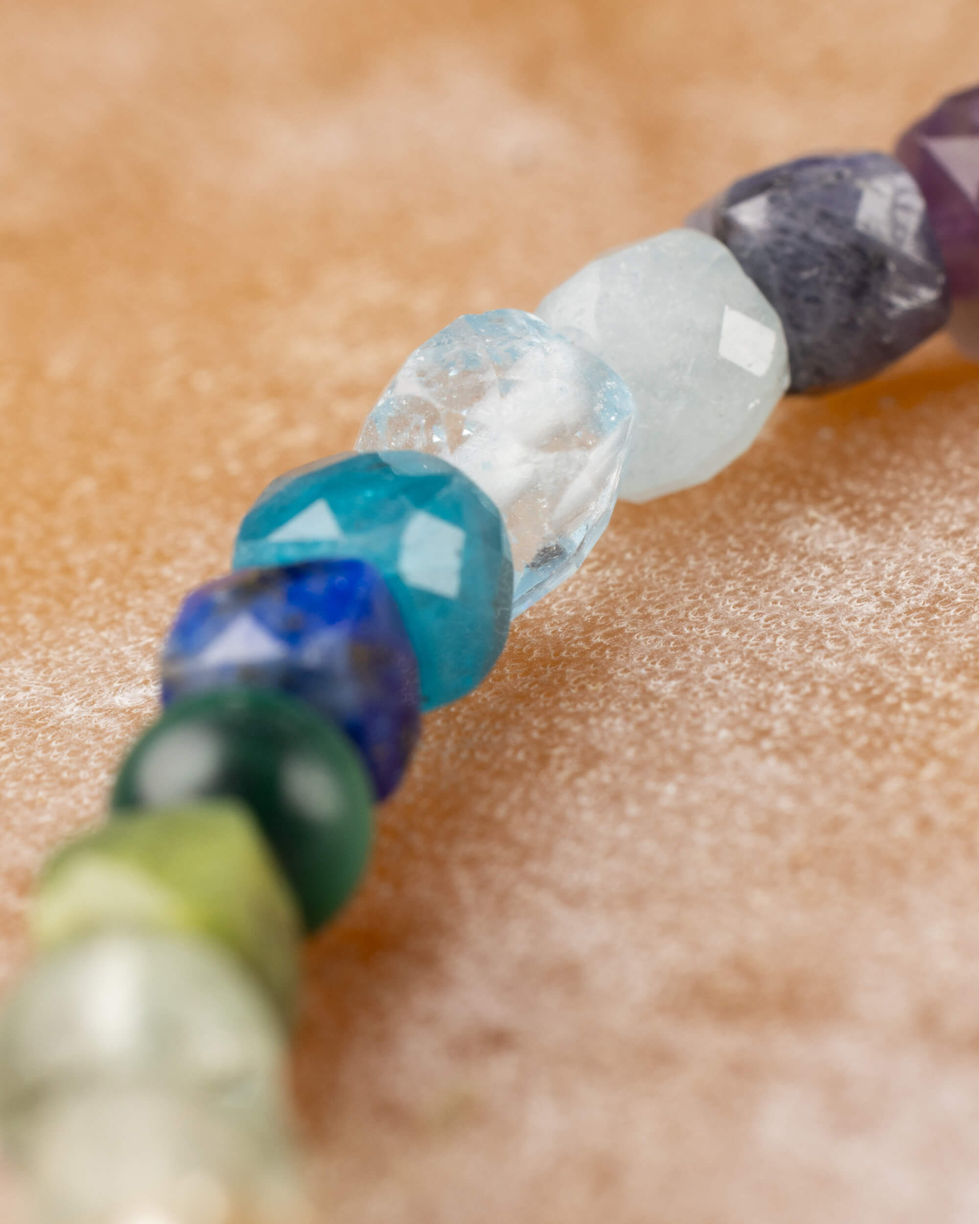 Pulsera Unidad 4 mm - Integración de Chakras y Equilibrio Total