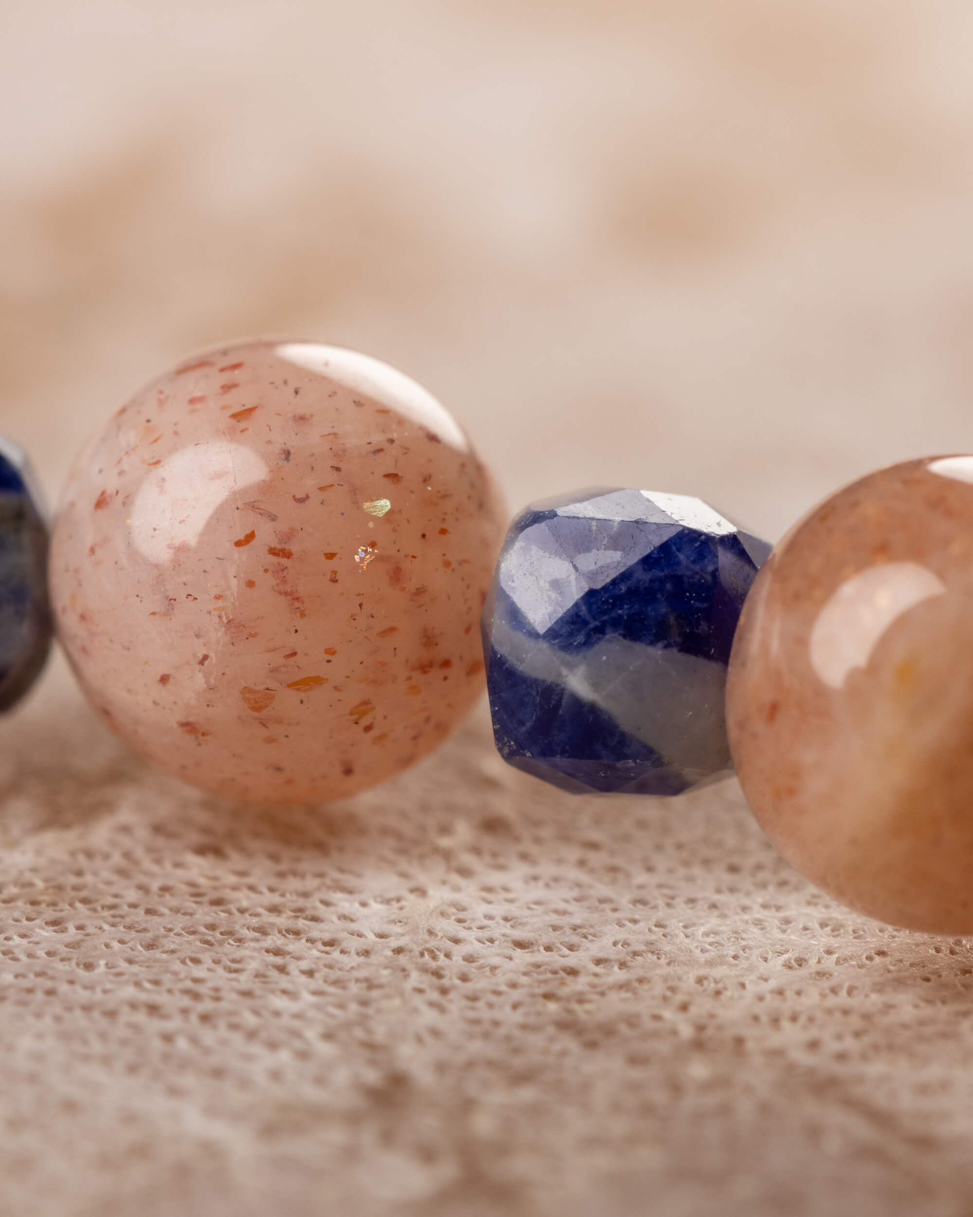 LLAVE 6: Pulsera Voz Solar - Alegría y Claridad Mental