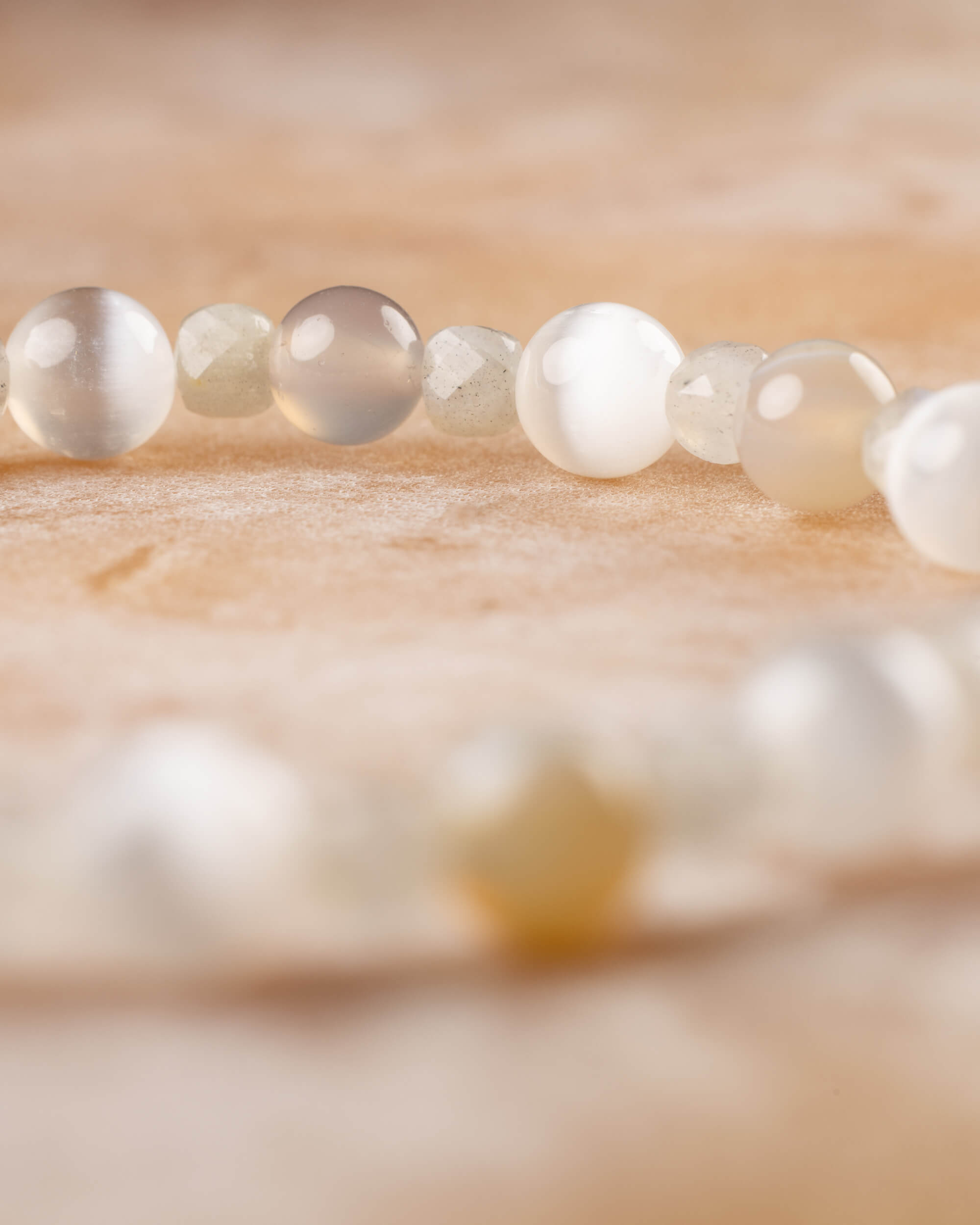 LLAVE 10: Pulsera Portal Intuitivo - Claridad y Visión Lúcida