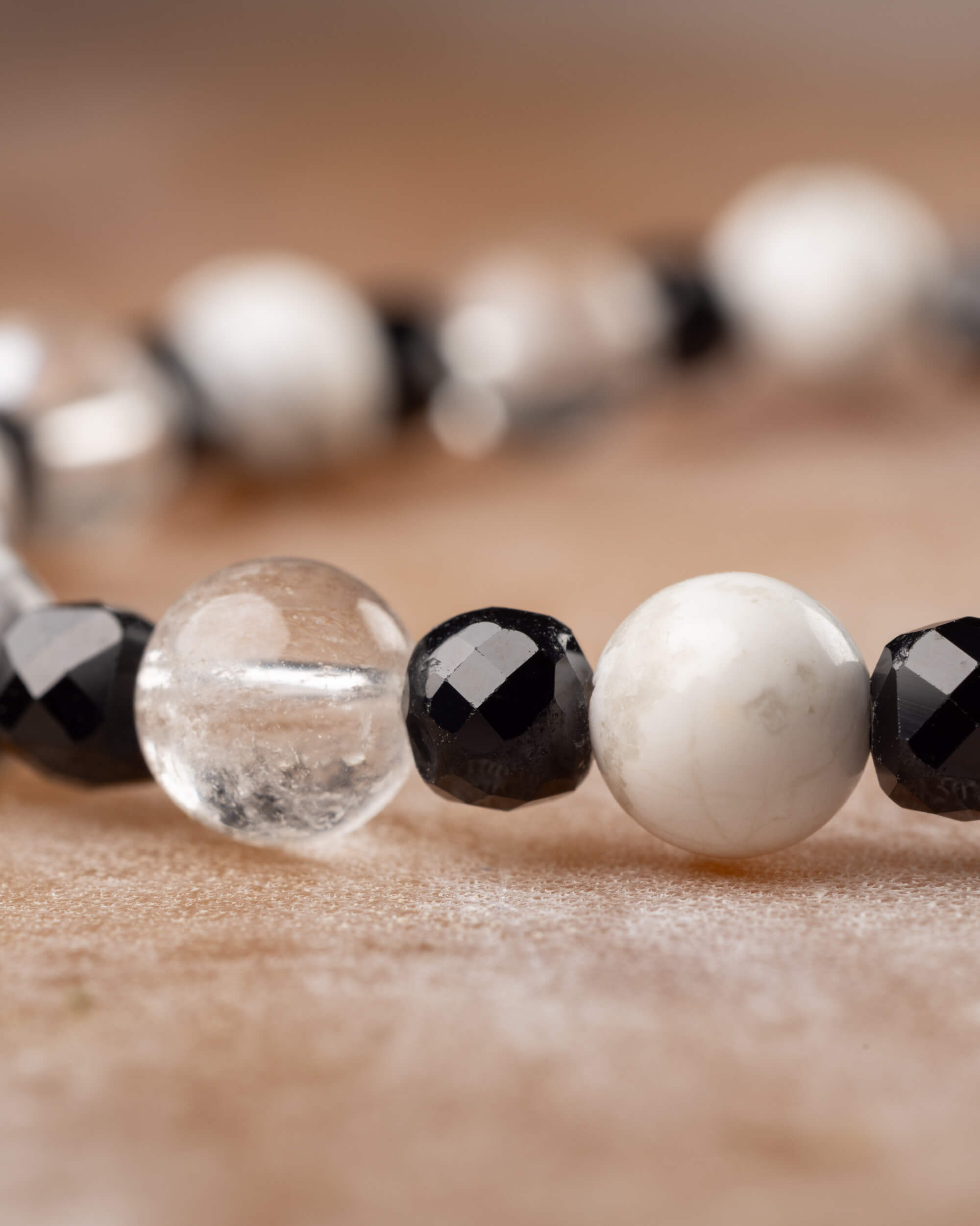 LLAVE 12: Pulsera Vacío que Sabe - Limpieza y Silencio Fértil