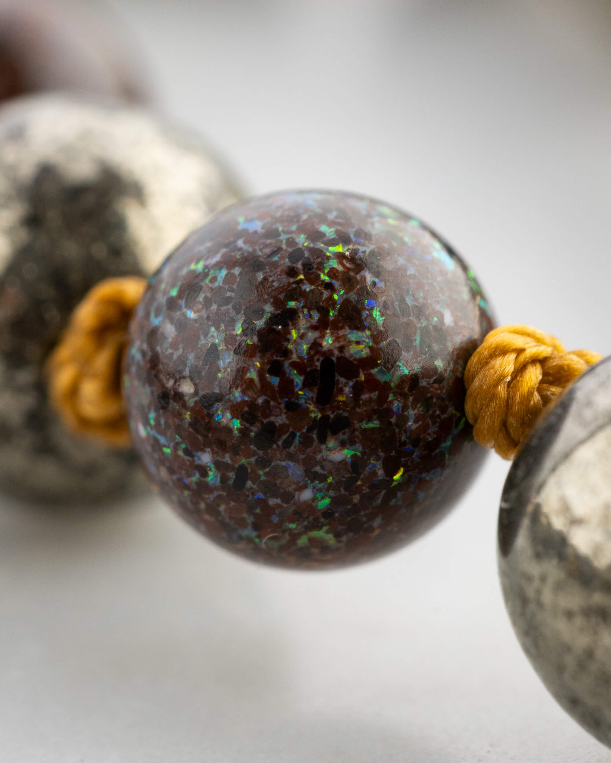 Japa Mala "TetraCorazón" 108 Cuentas - Amor, Visión y Geometría Sagrada