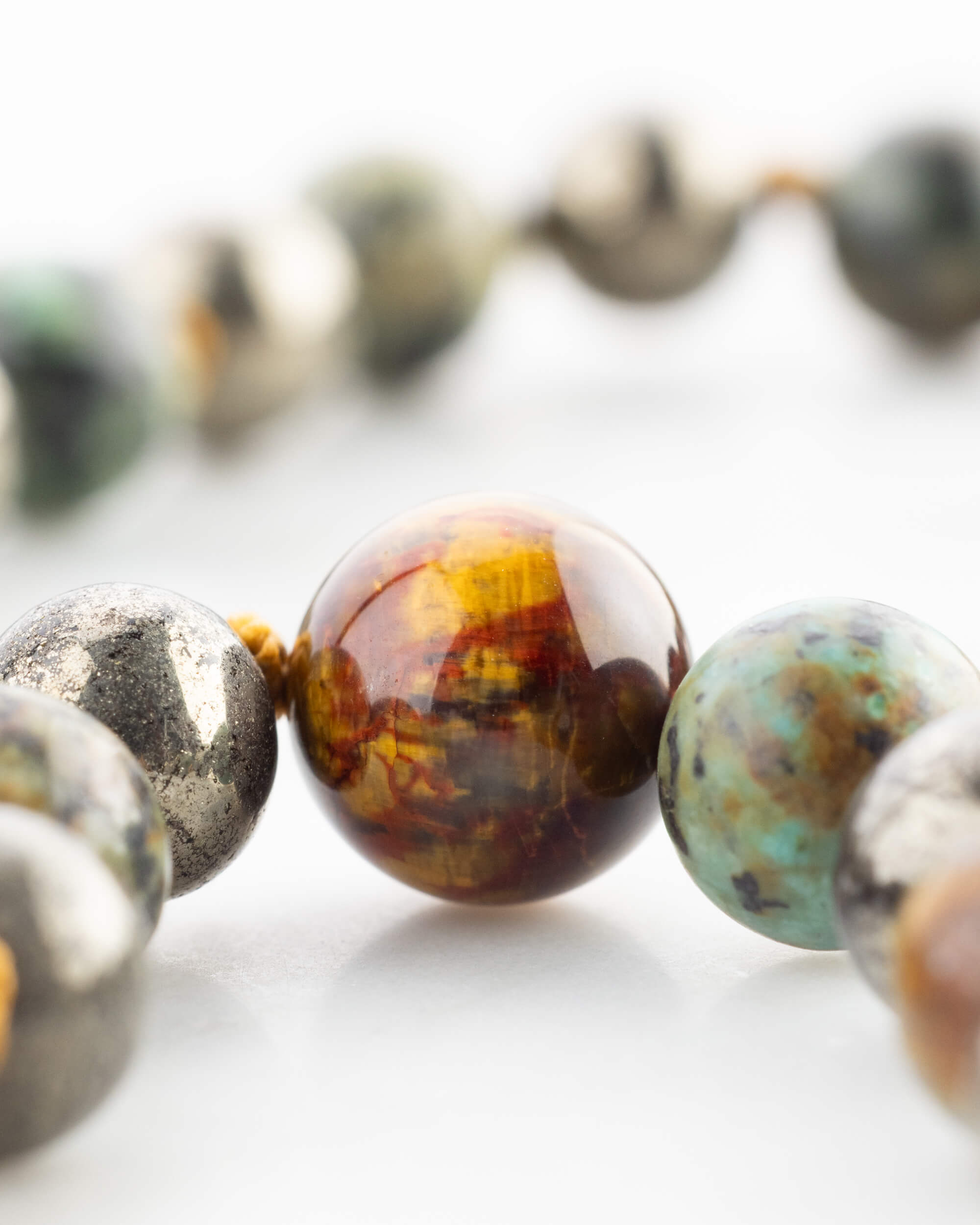 Japa Mala "Voz del Espejo" 108 Cuentas - Visión y Expresión Verdadera