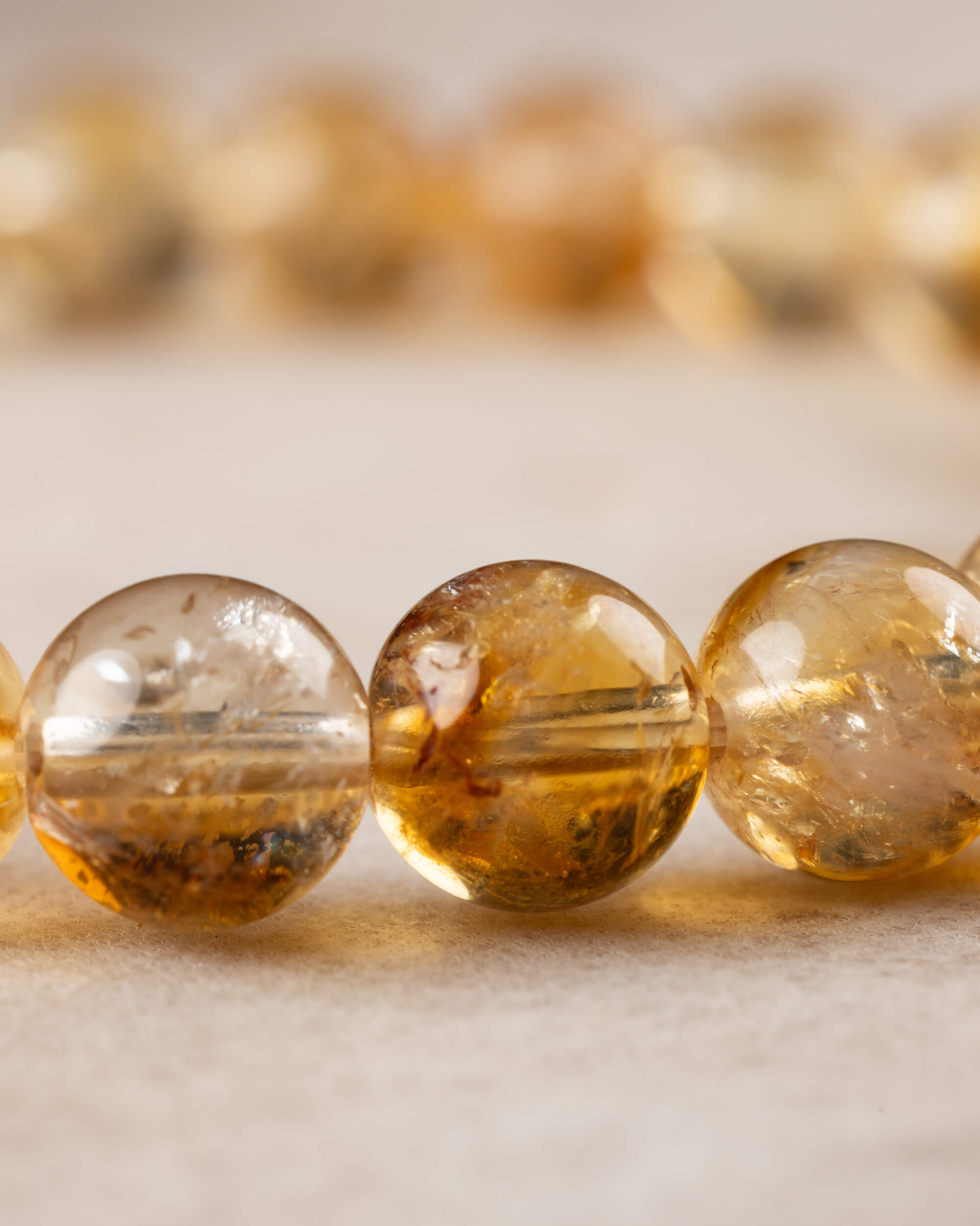 Pulsera de Citrino 8 mm - Voluntad y Claridad