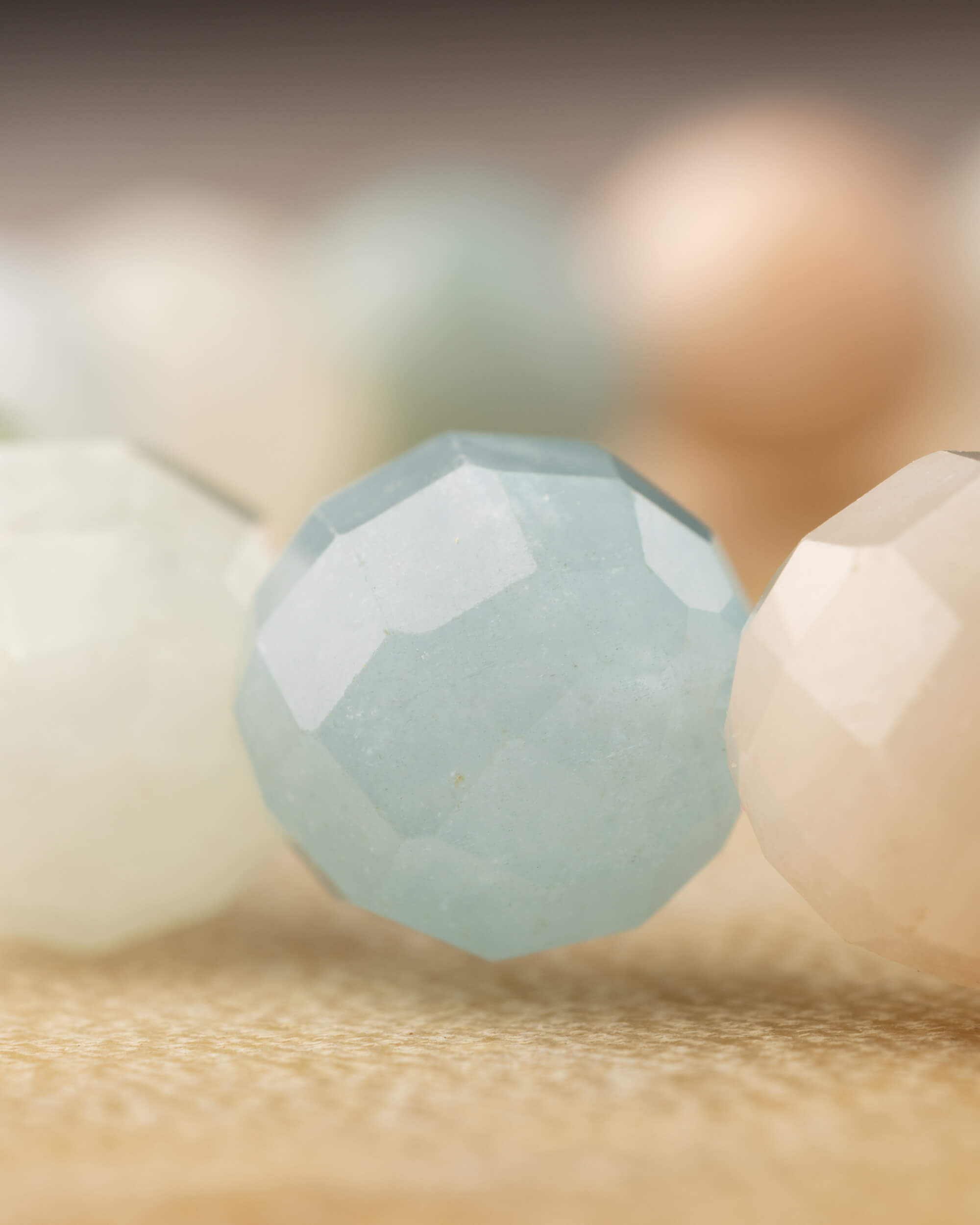 Pulsera de Berilos Facetada 8 mm - Coherencia y Claridad Amorosa