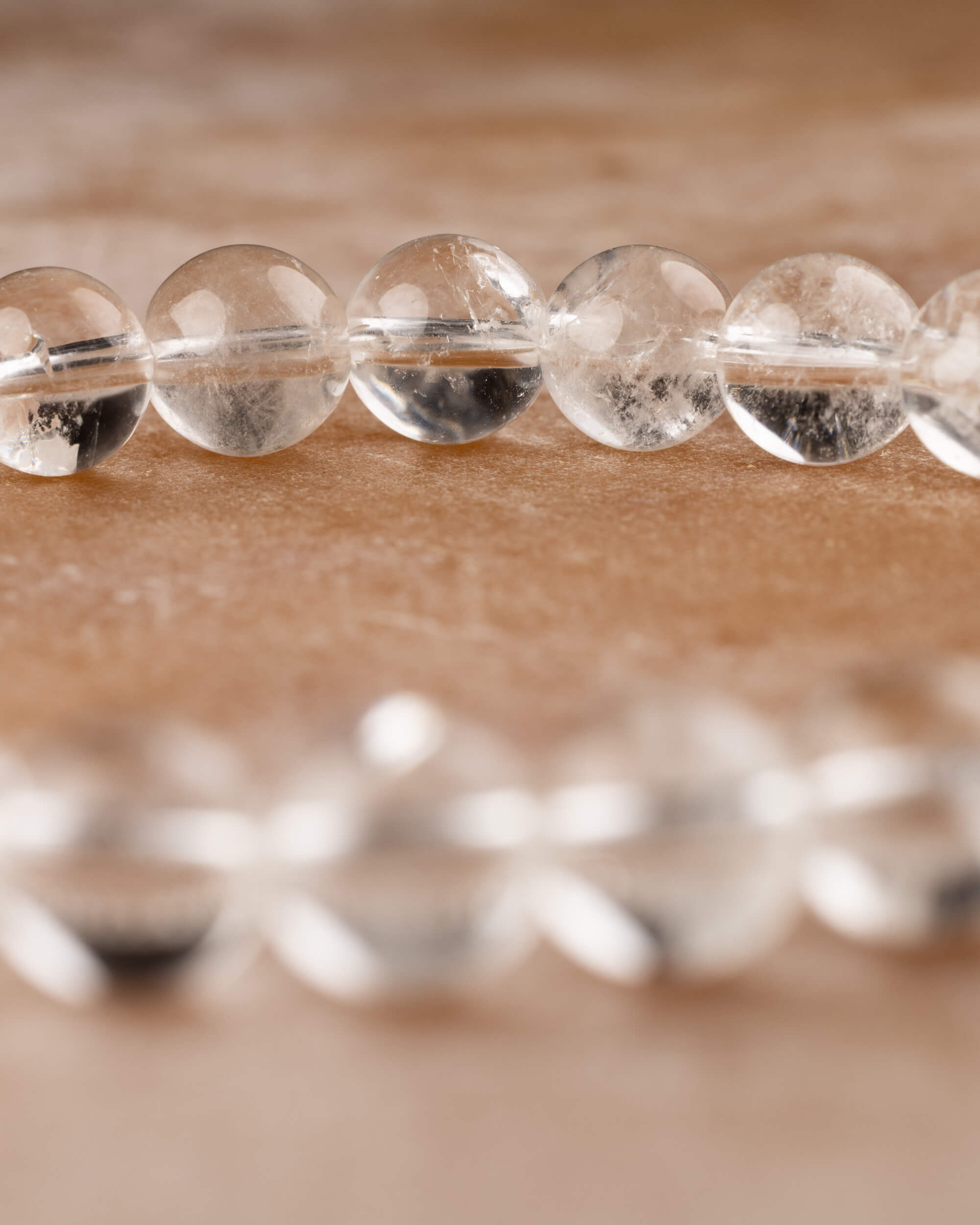 Pulsera de Cuarzo Transparente 8 mm - Luz Clara y Canal Puro