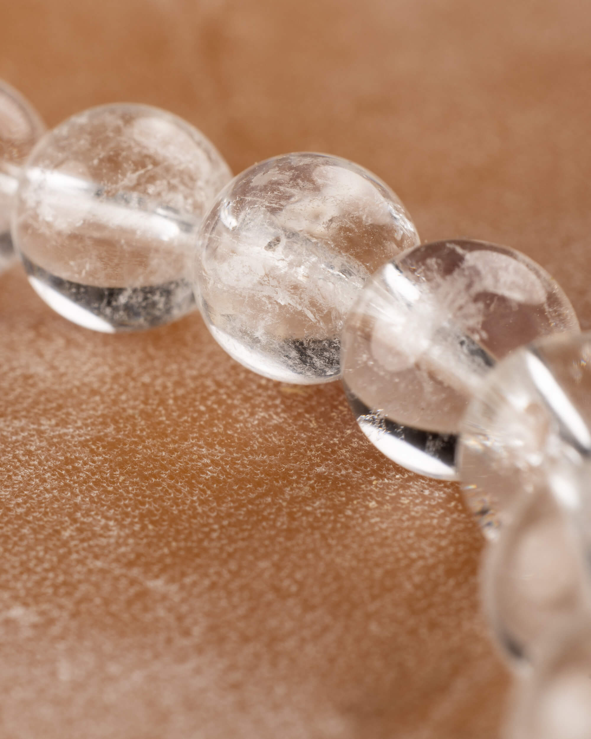 Pulsera de Cuarzo Transparente 8 mm - Luz Clara y Canal Puro