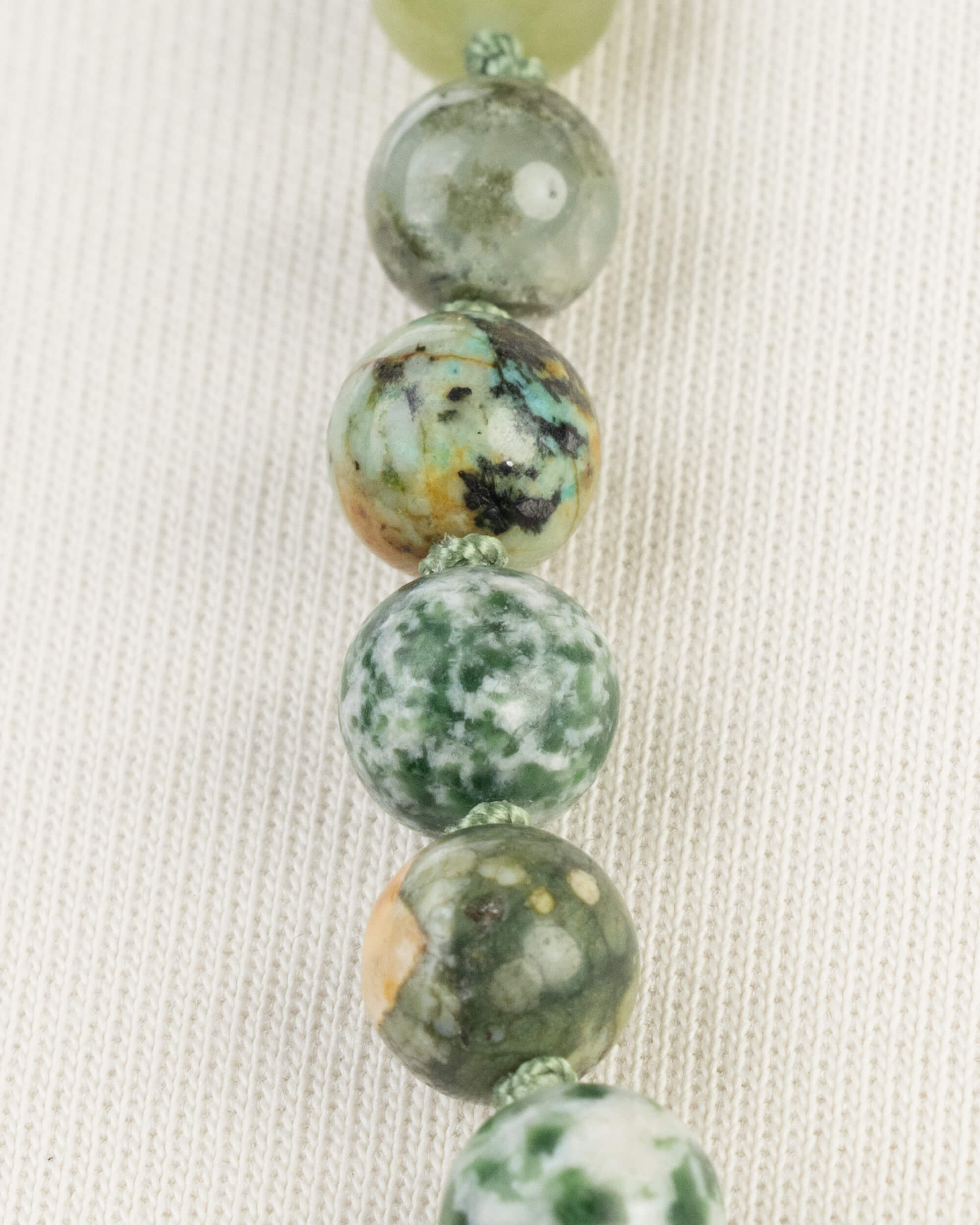 Japa Mala "Corazón" 108 Cuentas - Sanación y Amor Enraizado