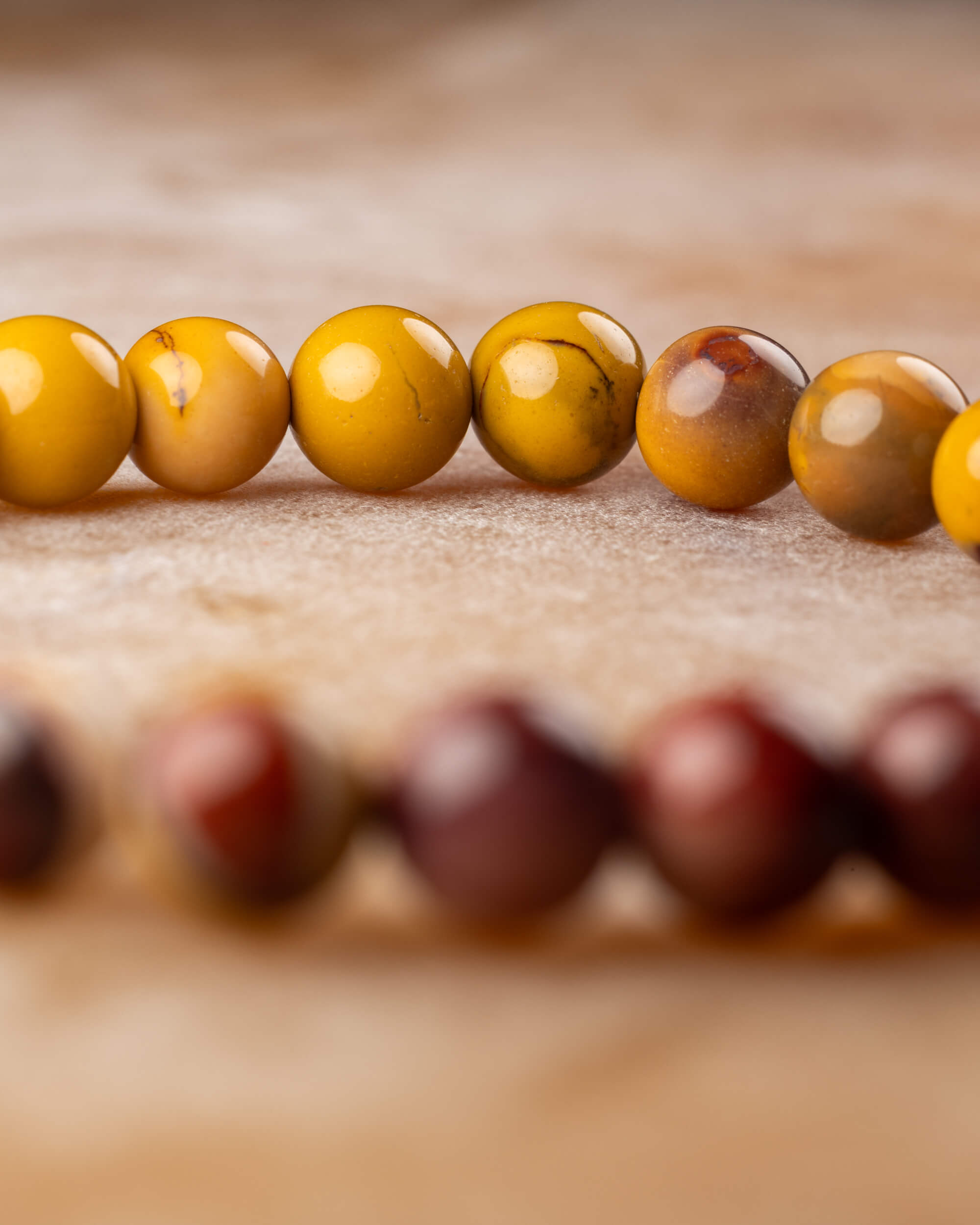 Pulsera de Jaspe Mokaita 8 mm - Estabilidad y Ritmo Propio (Degradado)