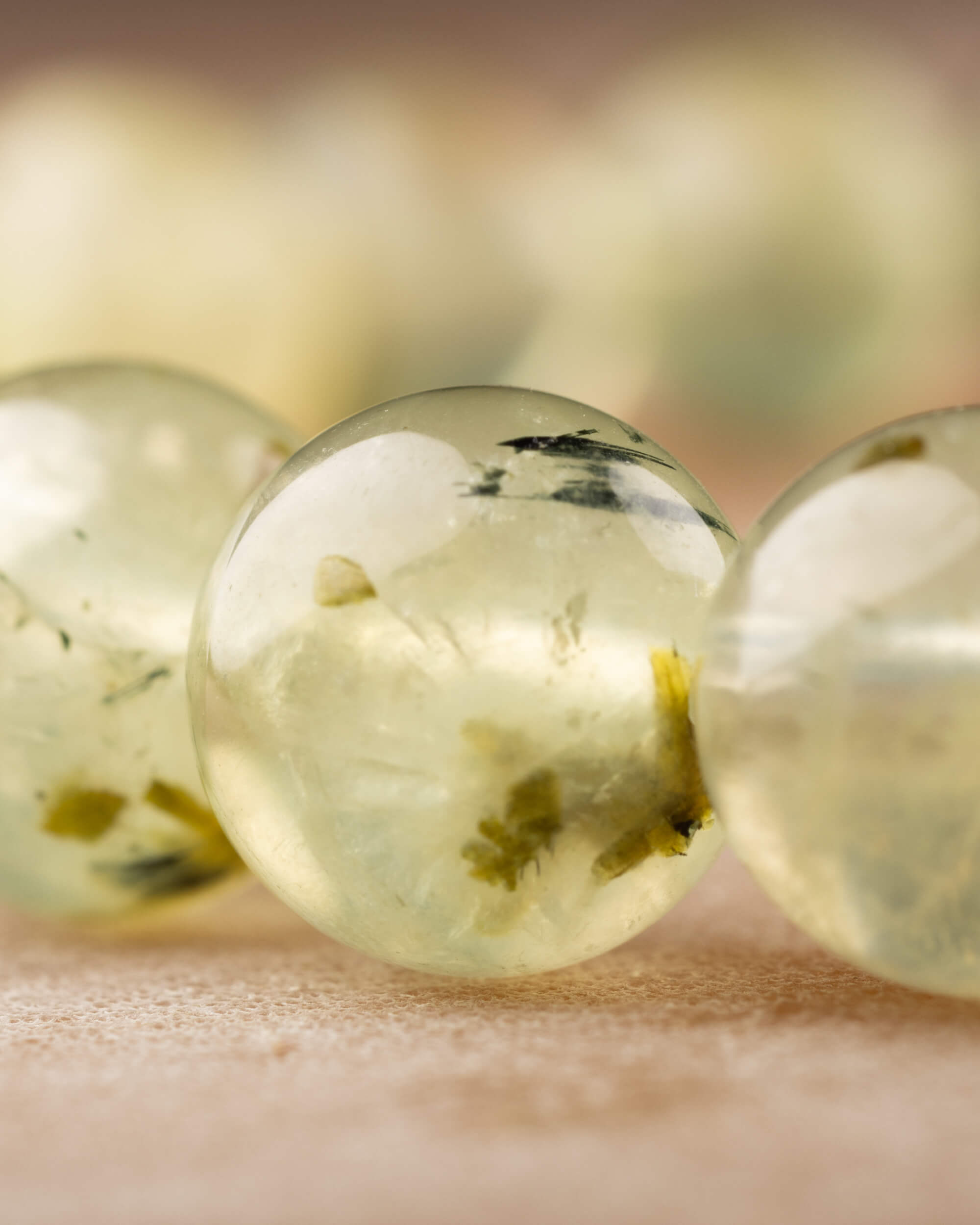 Pulsera de Prehnita 8 mm - Intuición y Confianza