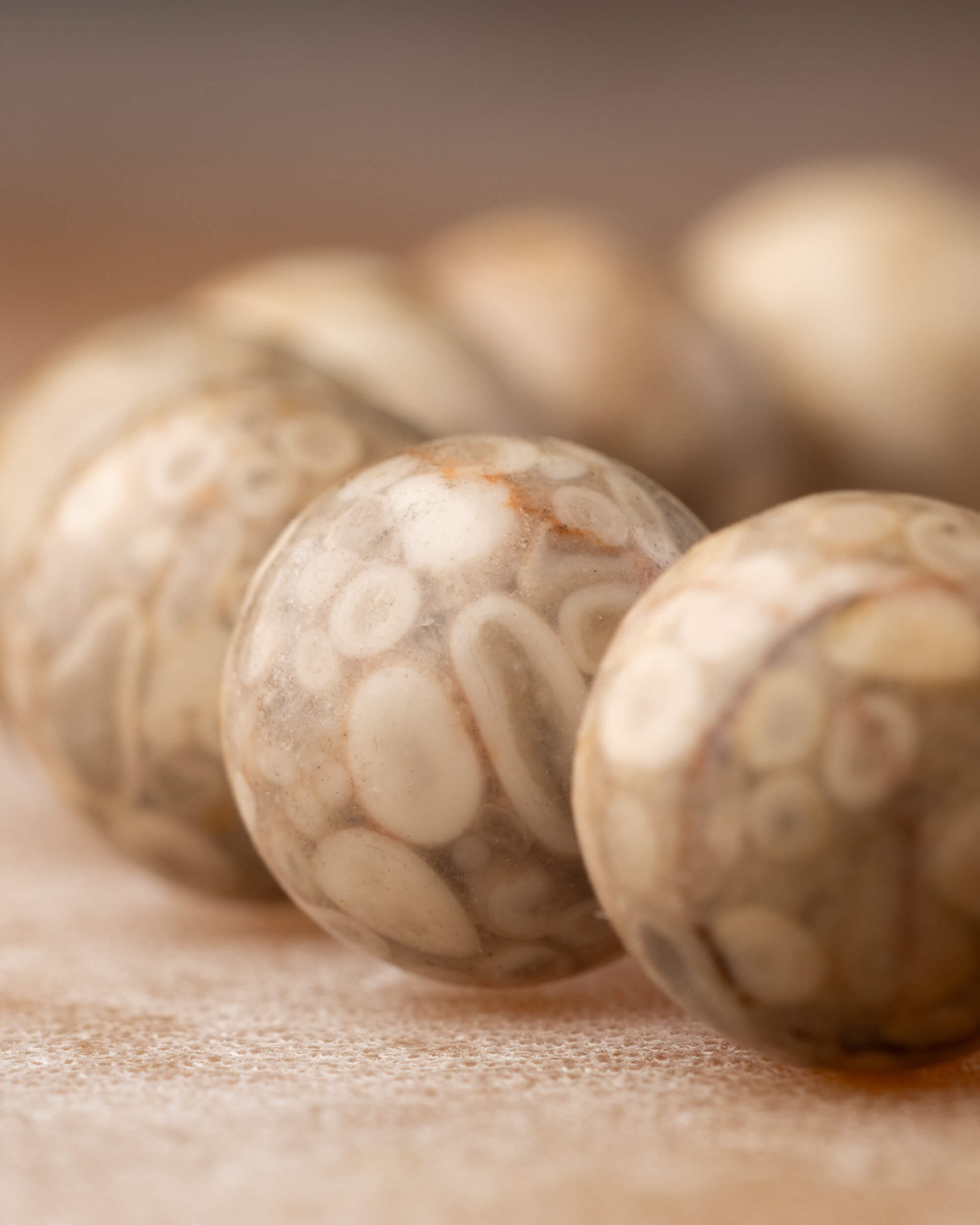 Pulsera de Maifanita 8 mm - Sostén y Reparación