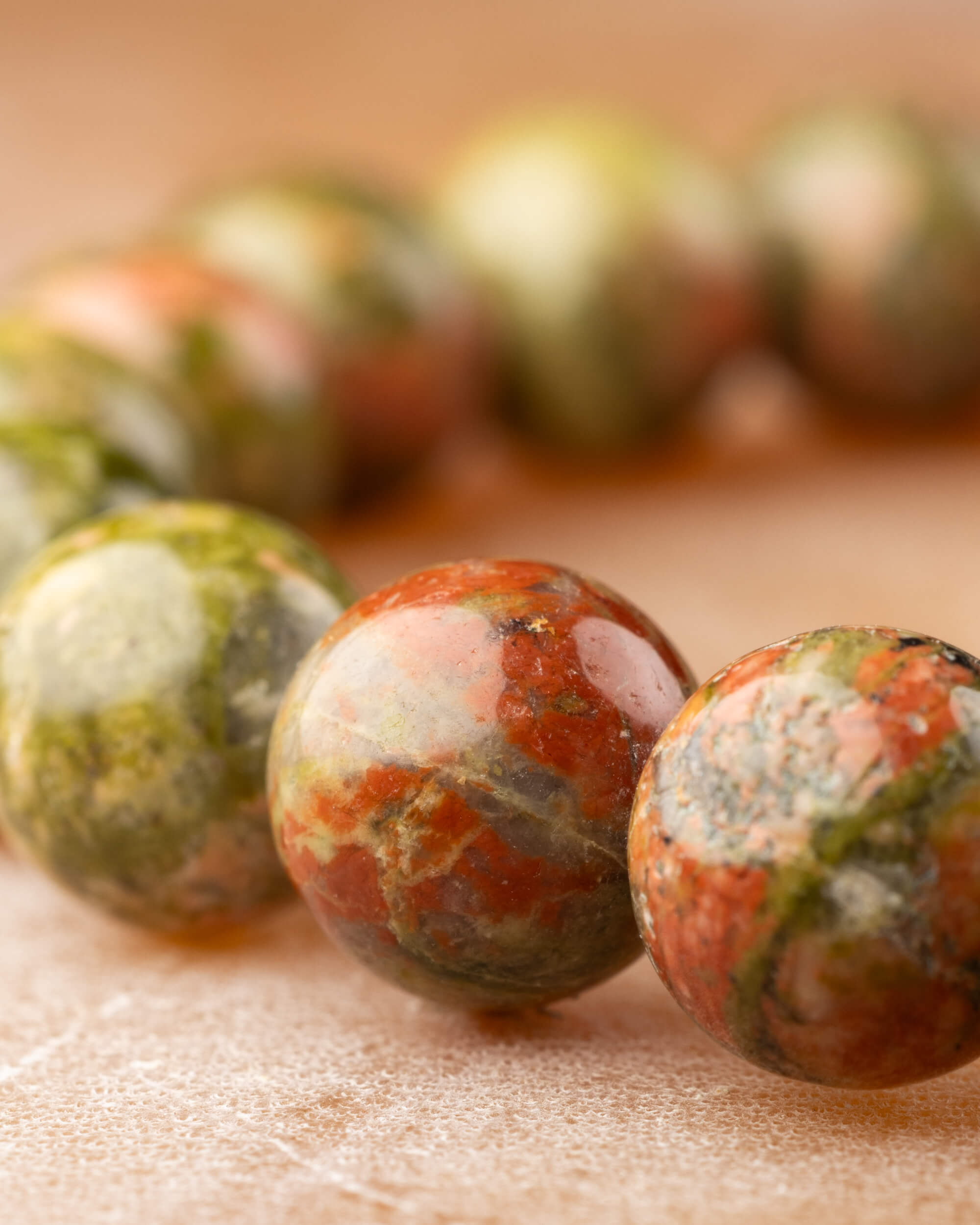 Pulsera de Jaspe Unakita (8 mm)