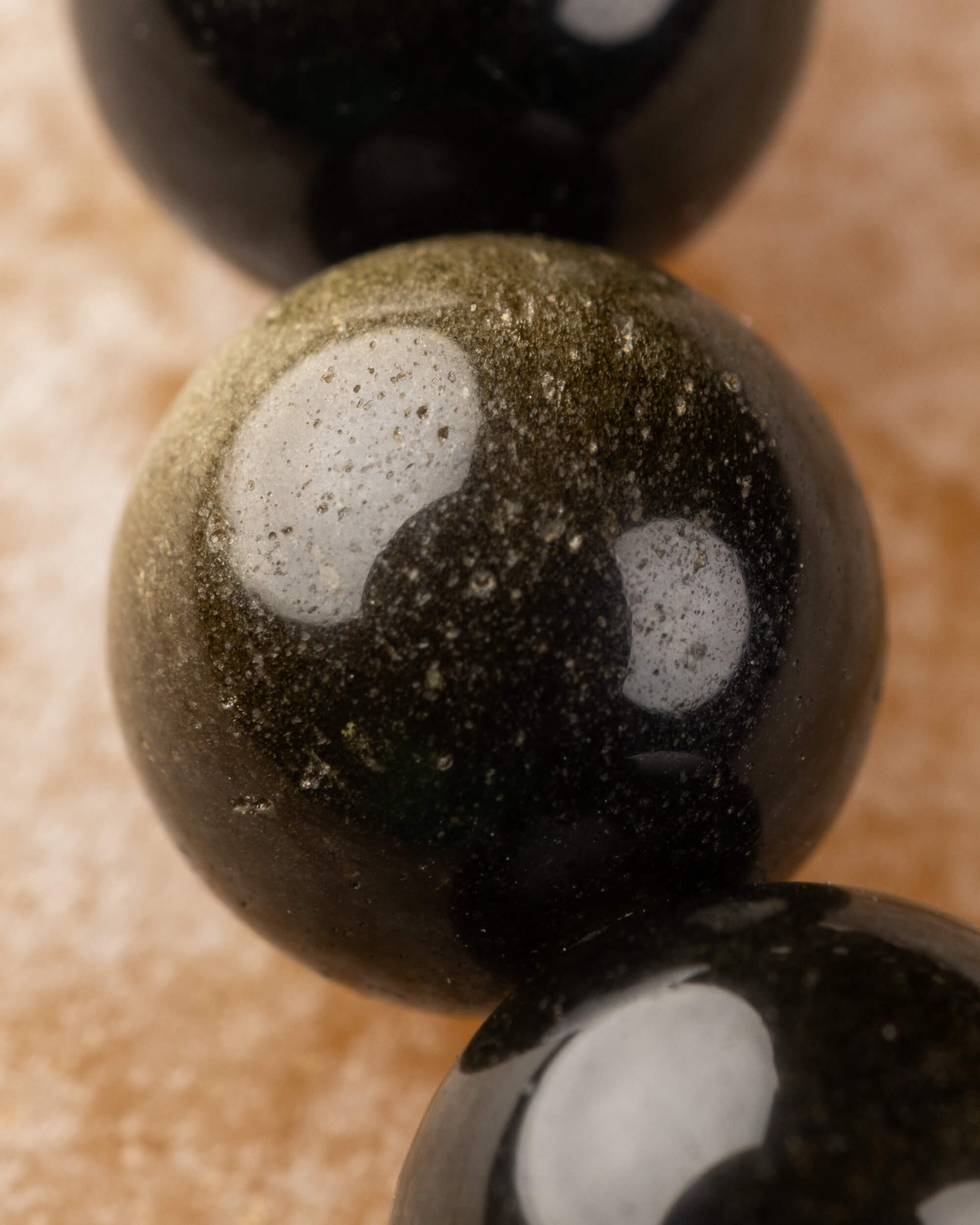 Pulsera de Obsidiana Dorada 8 mm - Fuerza Interior y Poder Silencioso