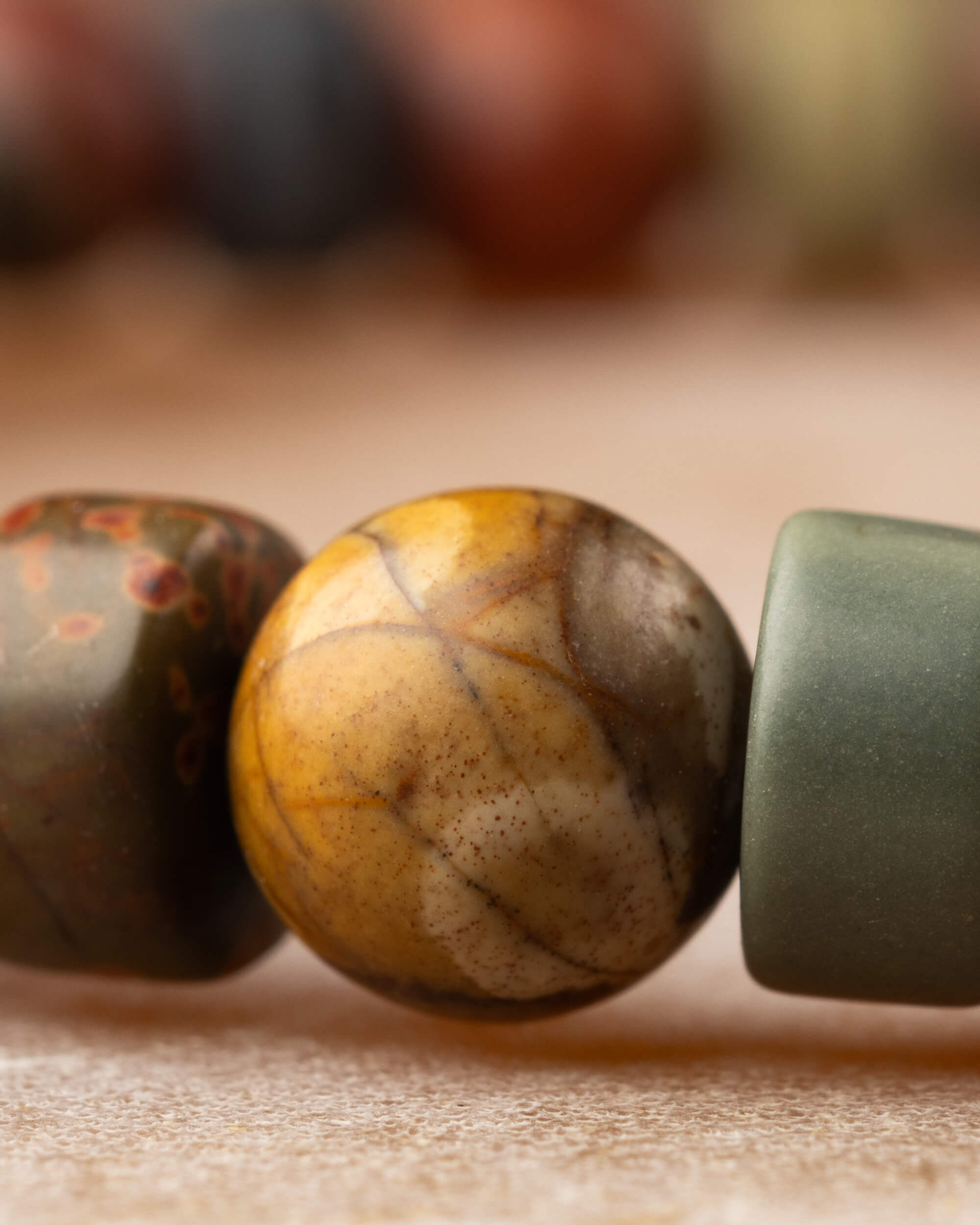 Pulsera de Jaspe Picasso (6 mm Redonda y Disco)