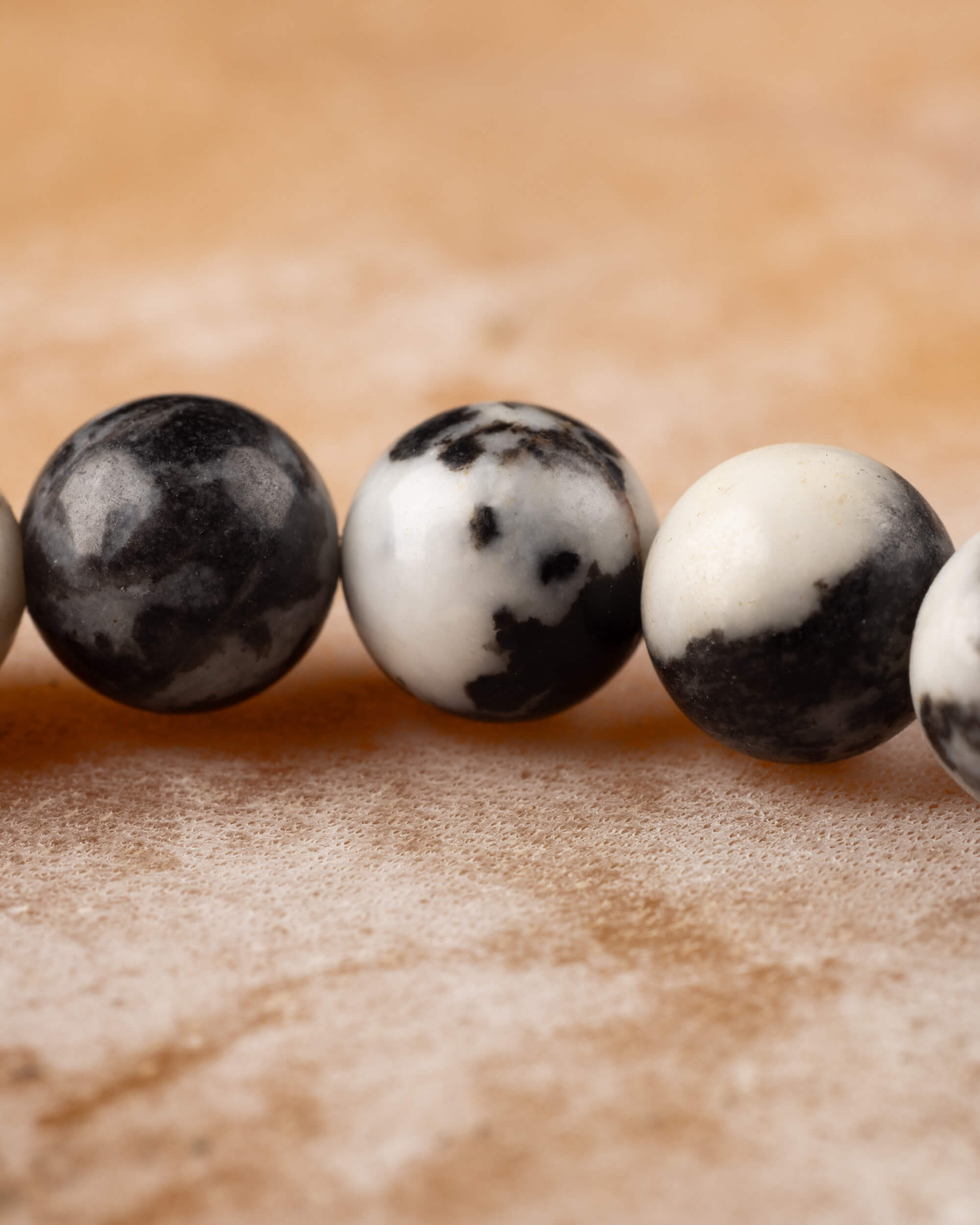 Pulsera de Jaspe Cebra 8 mm - Equilibrio y Dirección