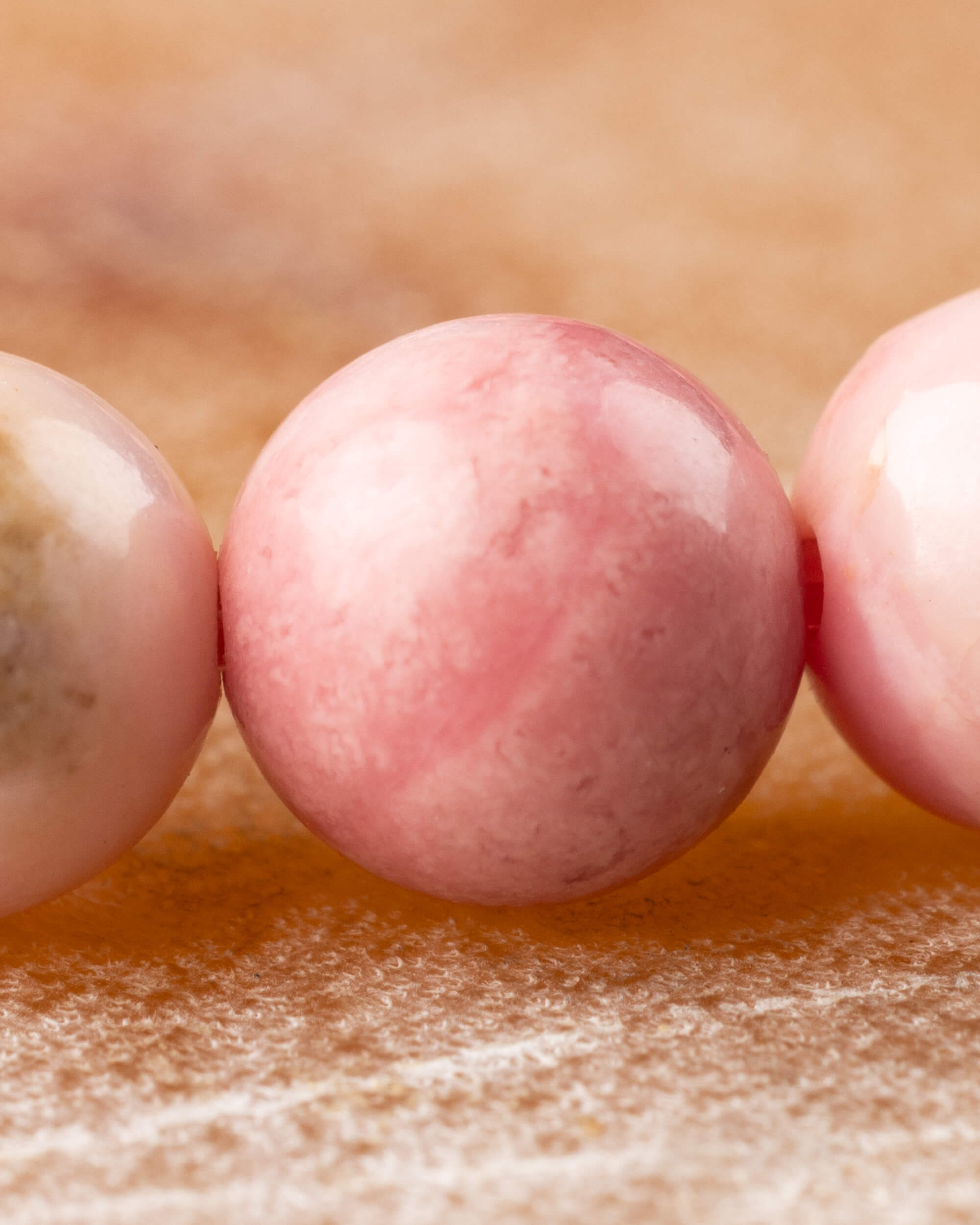 Pulsera de Rodonita Rosa 6 mm - Amor Firme y Dignidad