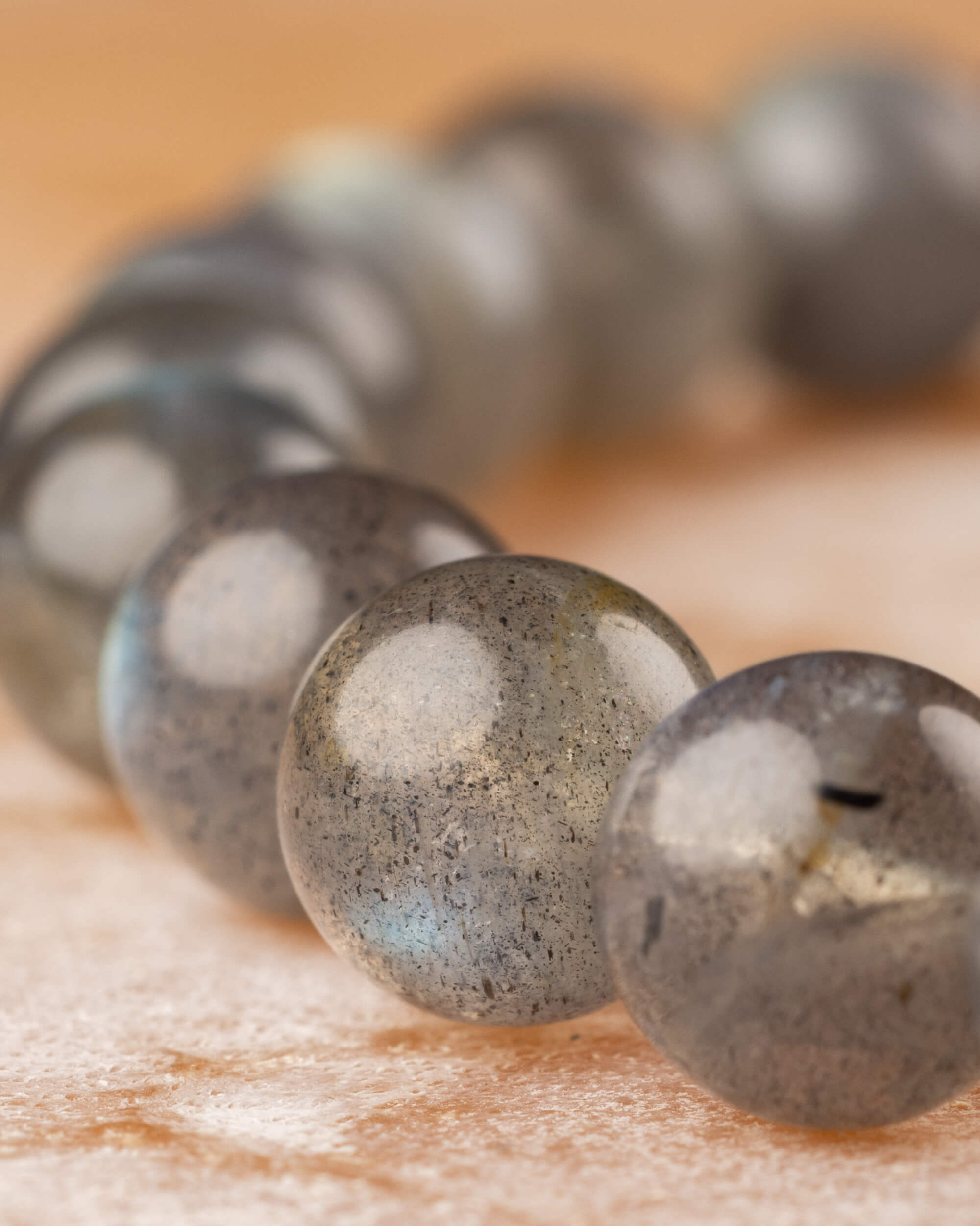 Pulsera de Labradorita 6 mm - Intuición y Magia Cotidiana