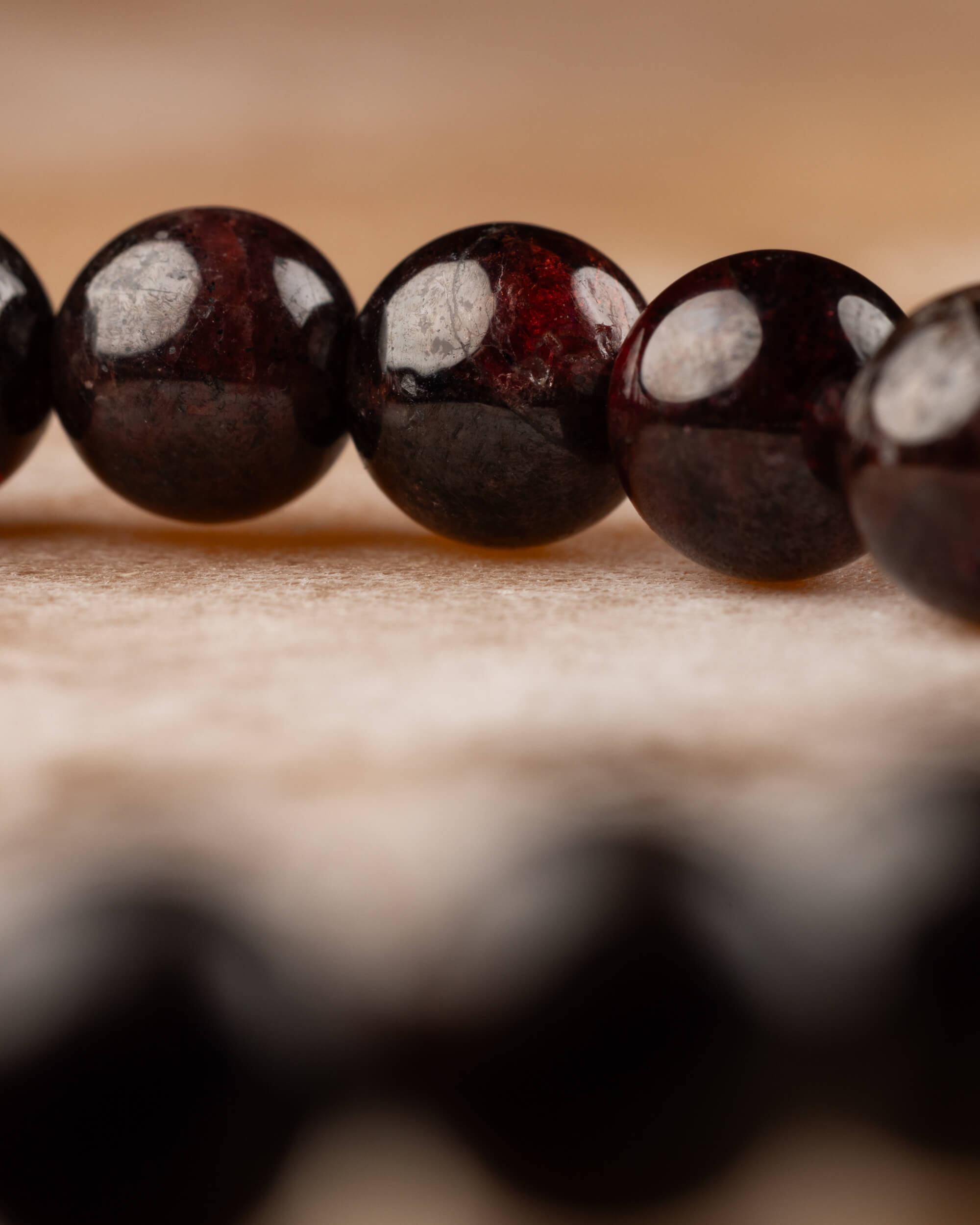Pulsera de Granate Rojo 6 mm - Fuerza y Vitalidad