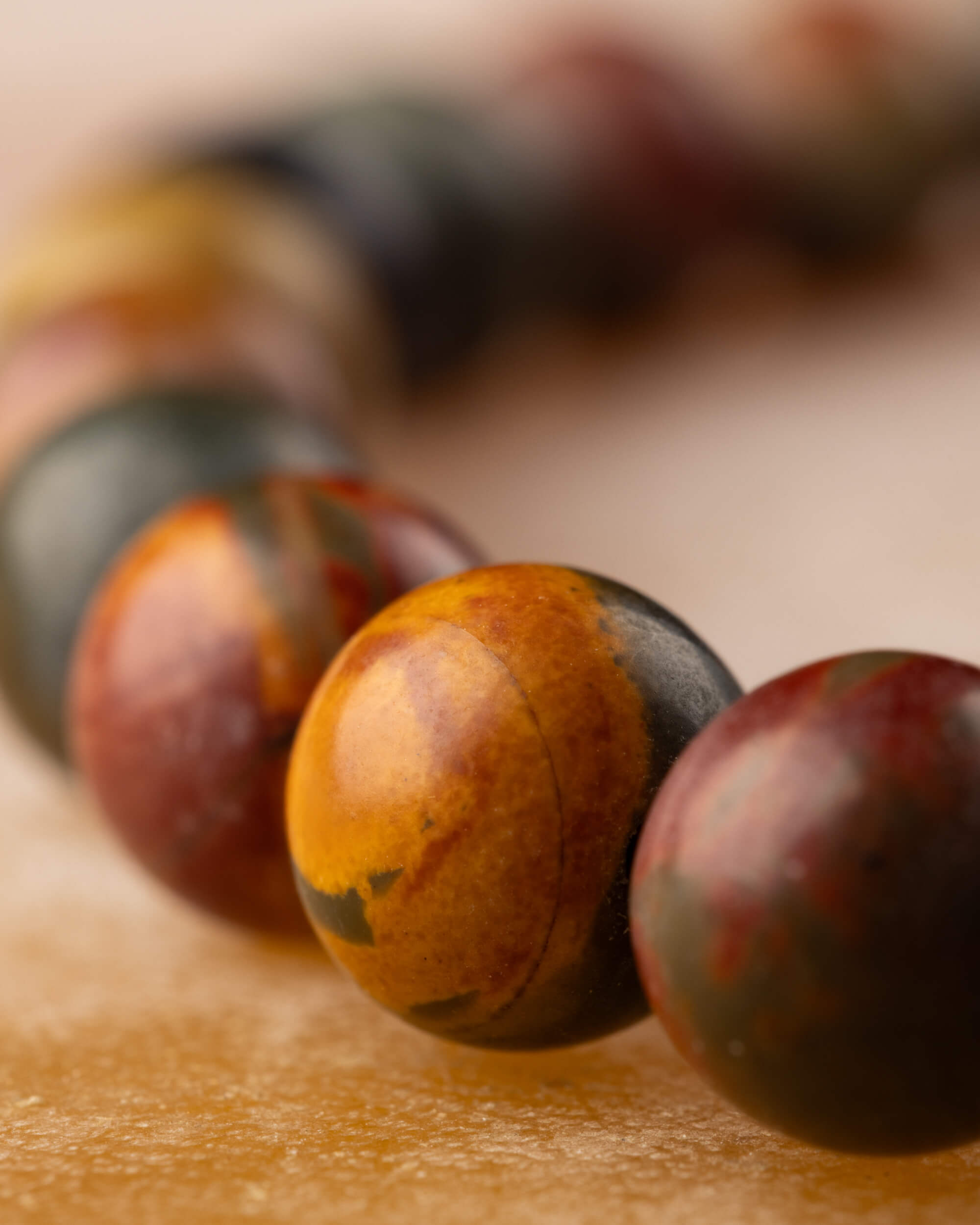 Pulsera de Jaspe Picasso (6 mm Redonda)