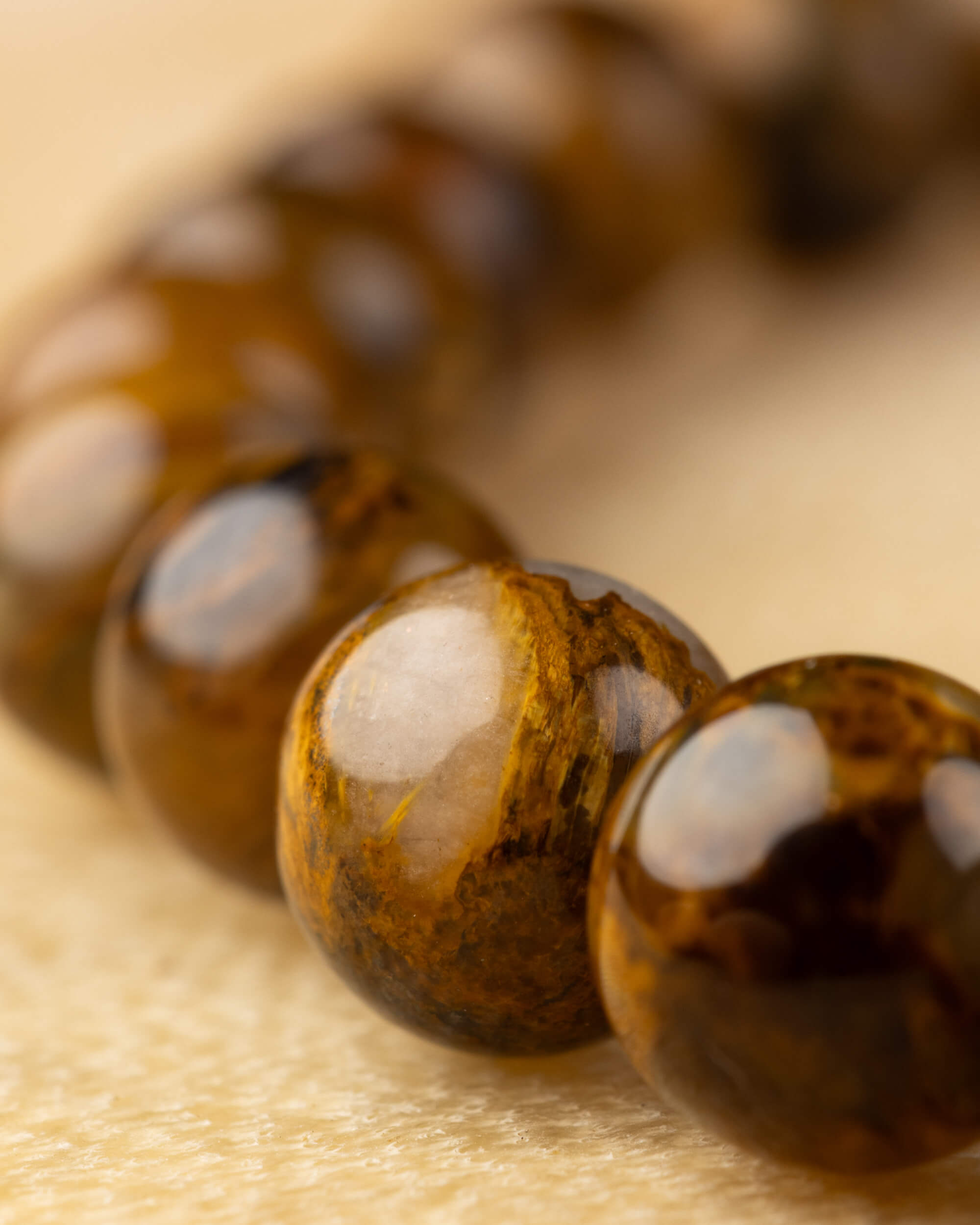 Pulsera de Pietersita Amarilla (6 mm)