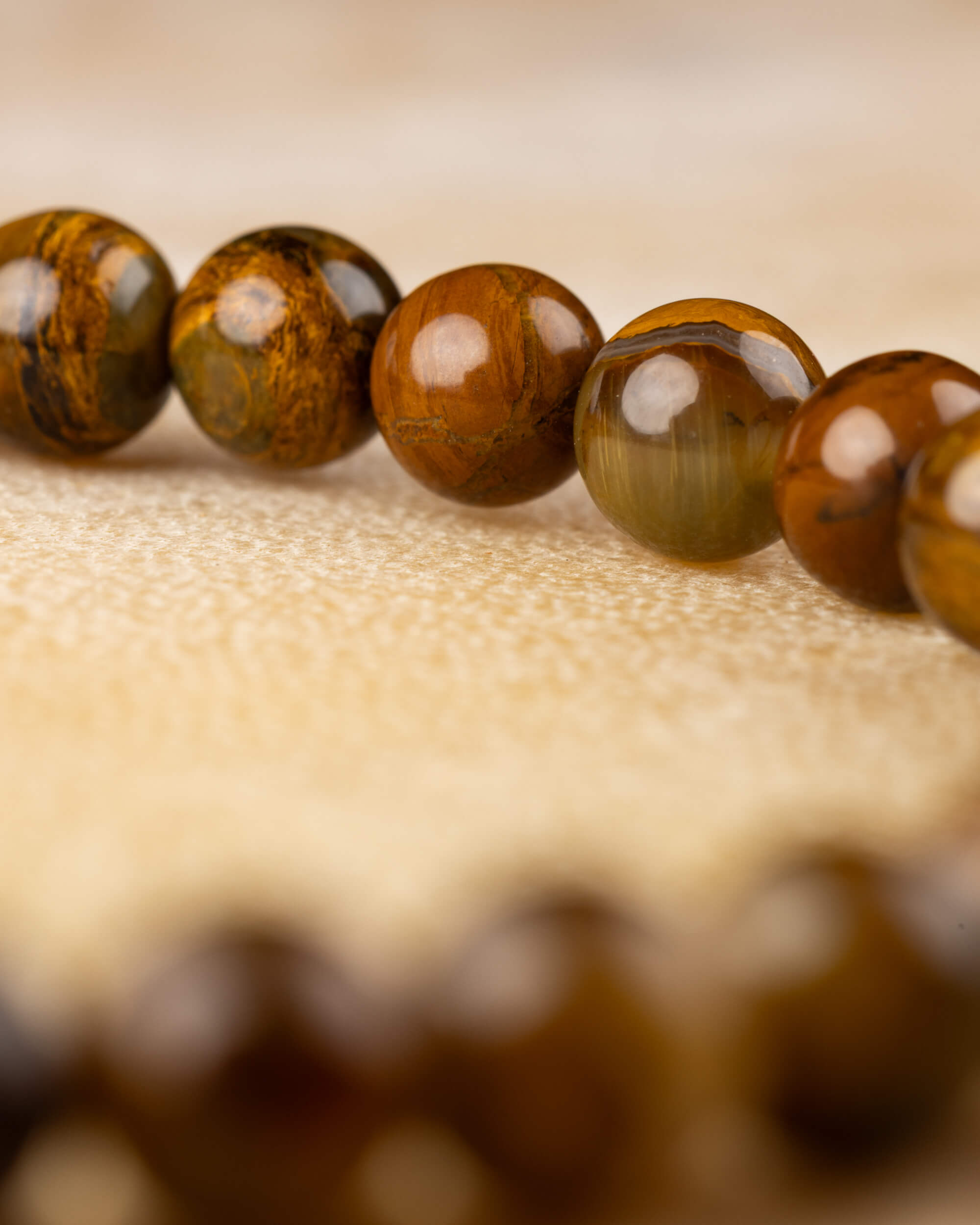 Pulsera de Pietersita Amarilla 6 mm - Claridad y Poder Personal