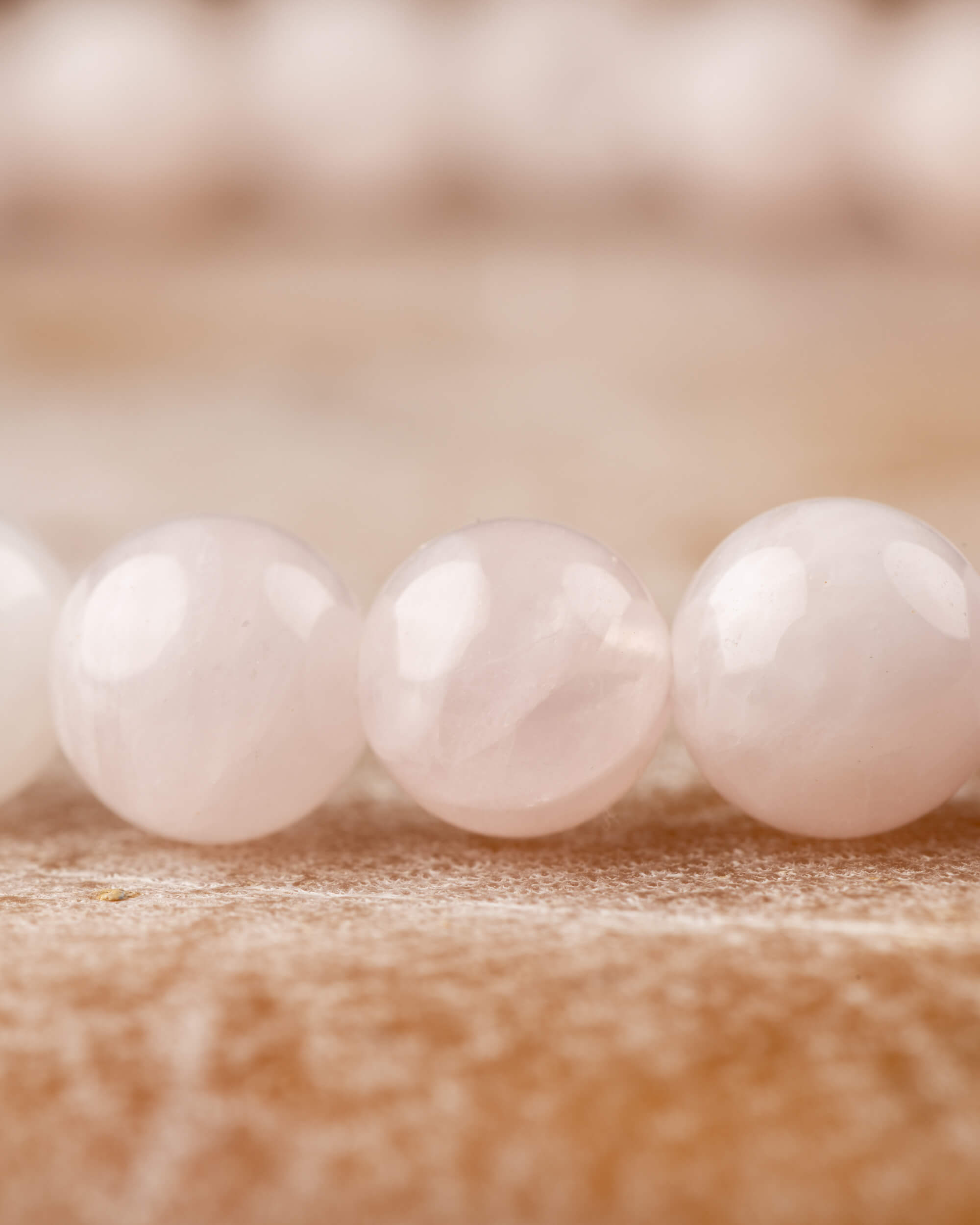 Pulsera de Cuarzo Rosa (6 mm)