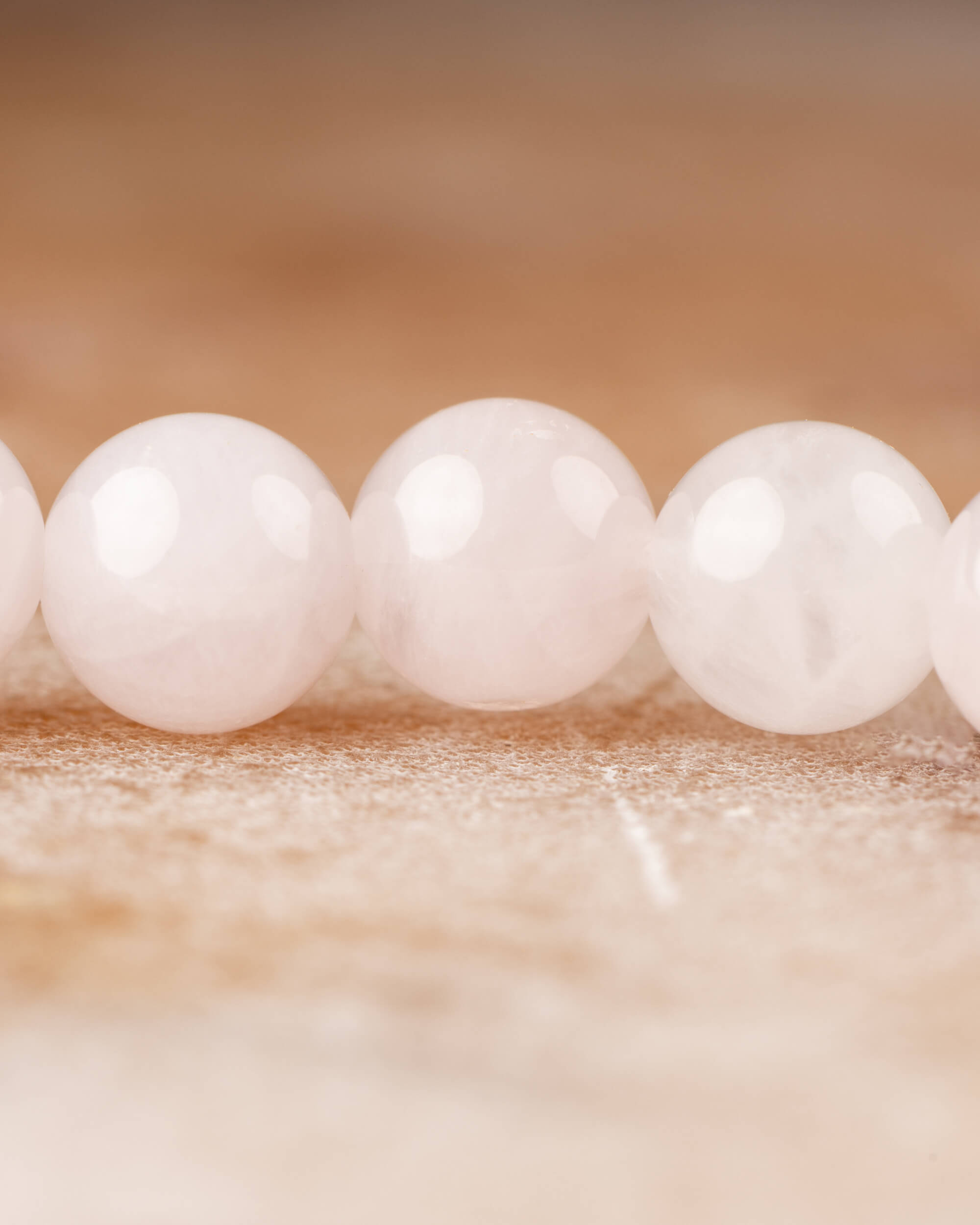 Pulsera de Cuarzo Rosa 6 mm - Amor y Ternura