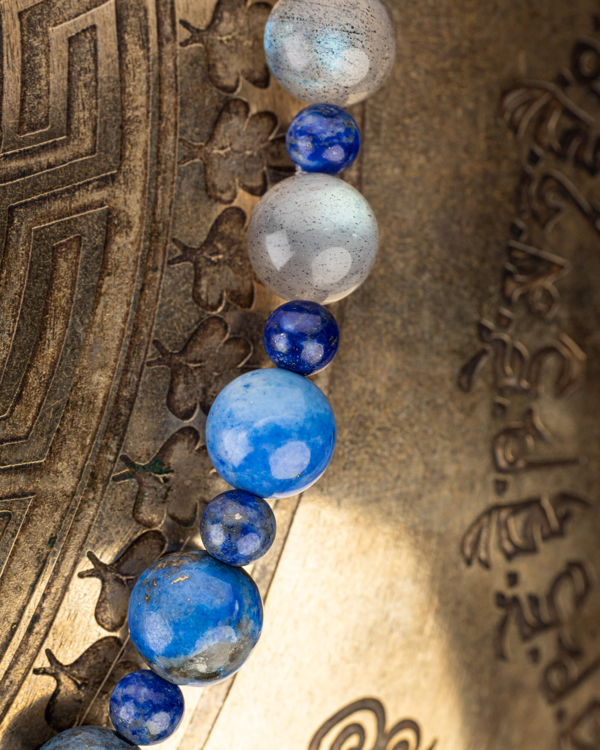 Codificador Collar "Aurora Interior" 54 cm - Visión Clara y Magia (Agesta)