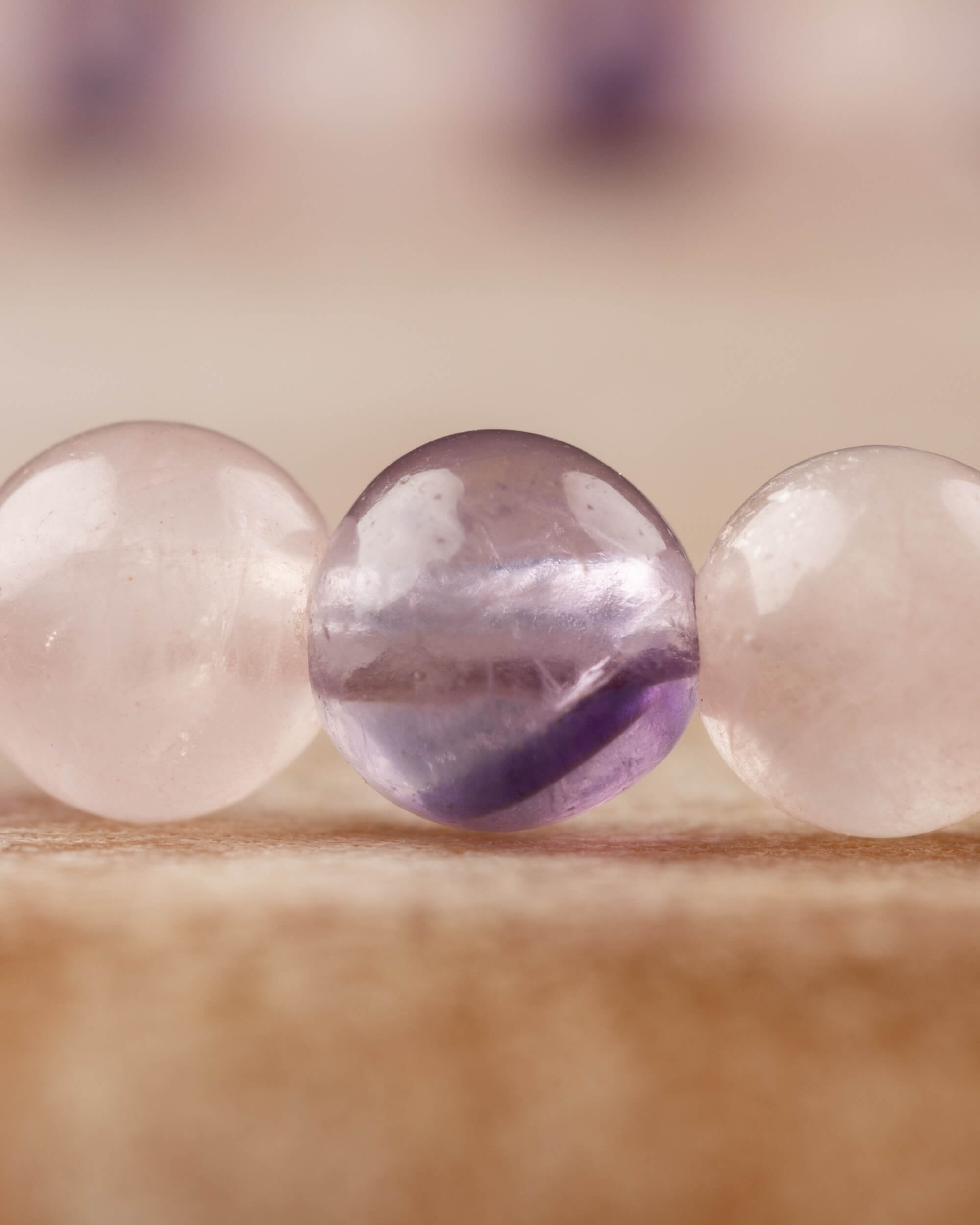 Pulsera de Amatista y Cuarzo Rosa 4 mm - Amor y Claridad Mental