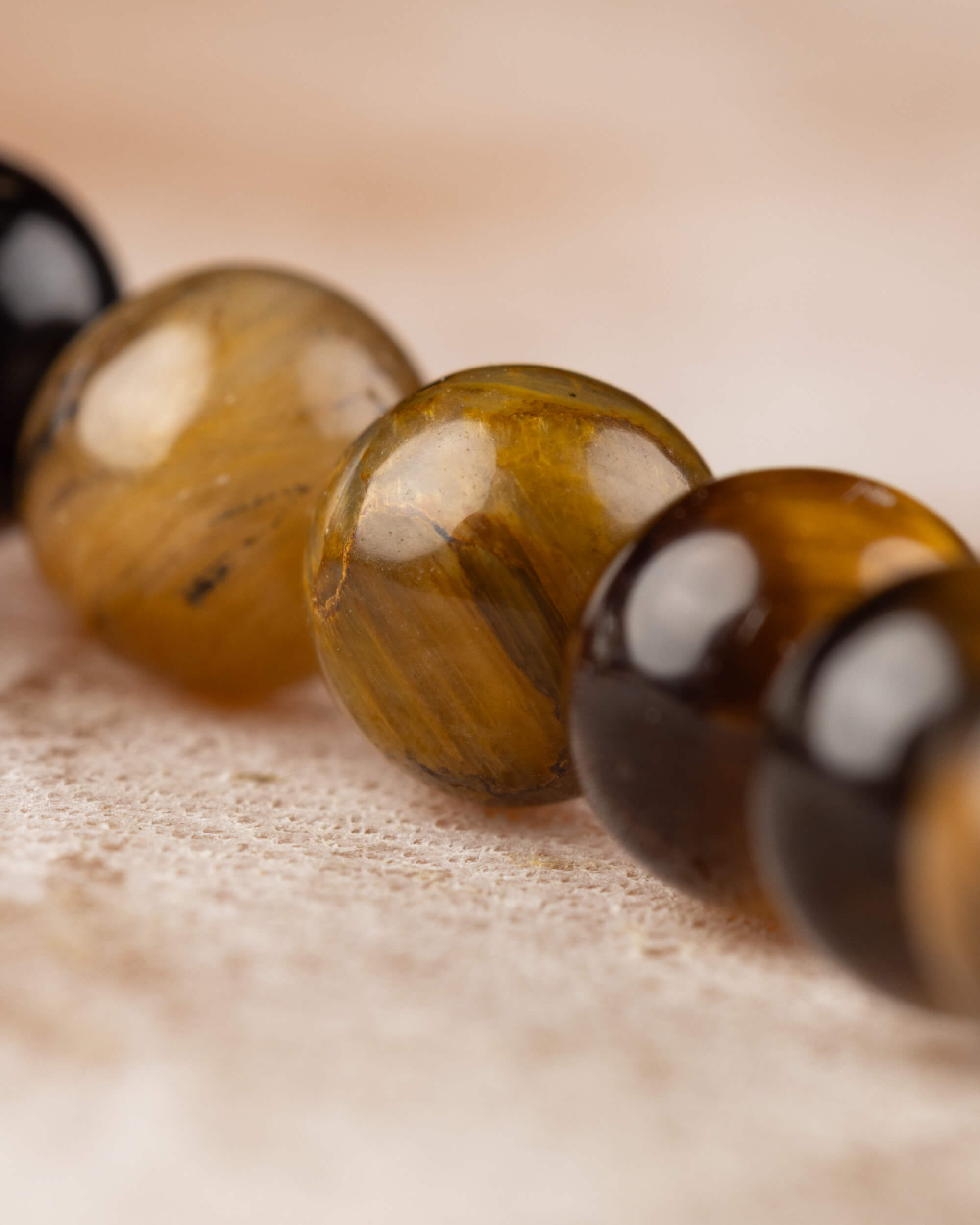 Pulsera de Ojo de Tigre (4 mm)